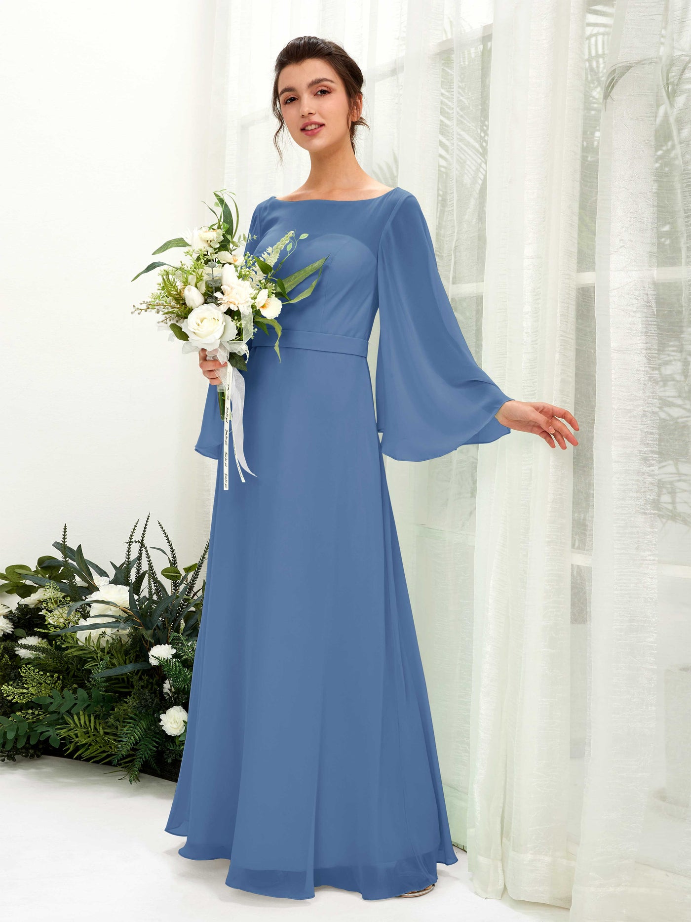 Carlyna Escote bandeja Hasta el suelo Línea A Manga larga Vestidos de dama de honor Azul polvoriento #color_azul-polvoriento