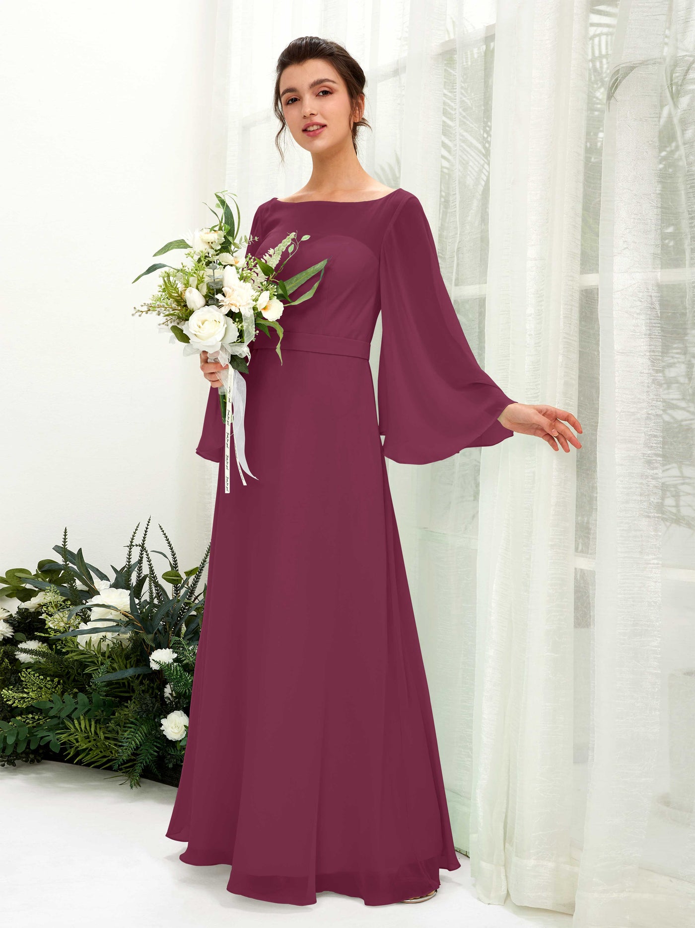 Carlyna Escote bandeja Hasta el suelo Línea A Manga larga Vestidos de dama de honor Chianti #color_chianti