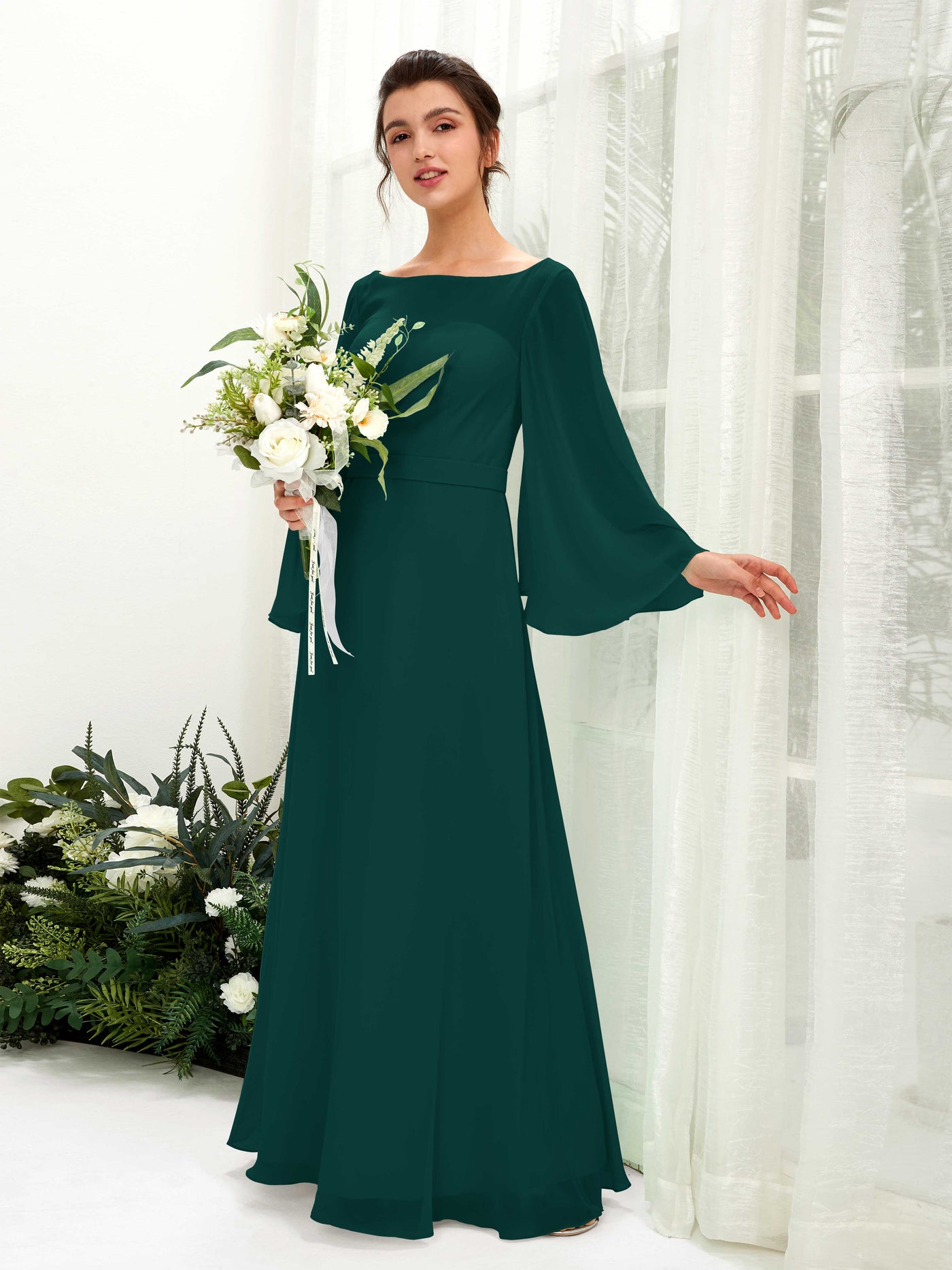 Carlyna Escote bandeja Hasta el suelo Línea A Manga larga Vestidos de dama de honor Esmeralda Oscuro #color_esmeralda-oscuro