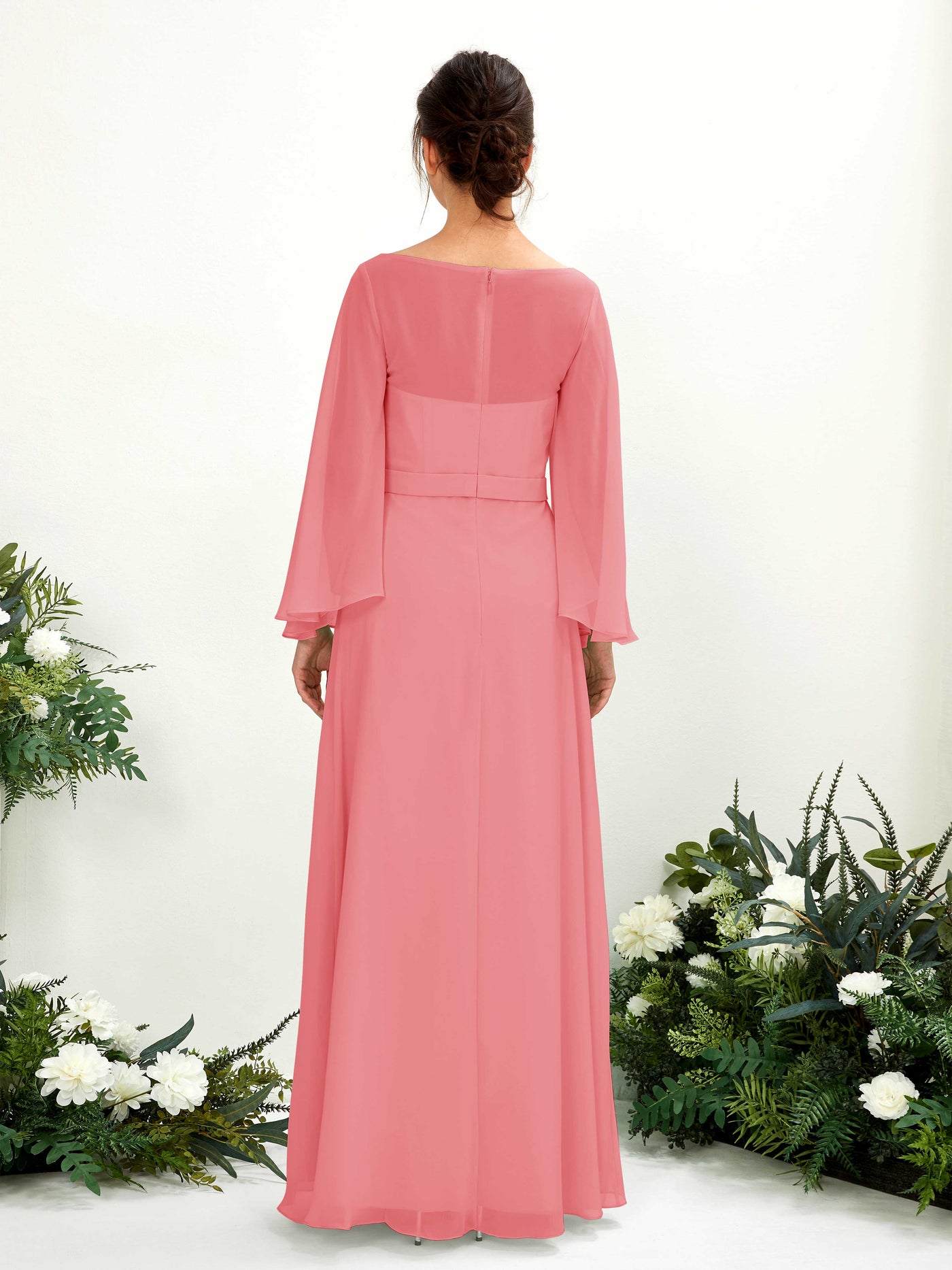 Carlyna Escote bandeja Hasta el suelo Línea A Manga larga Vestidos de dama de honor Rosa Coral #color_rosa-coral