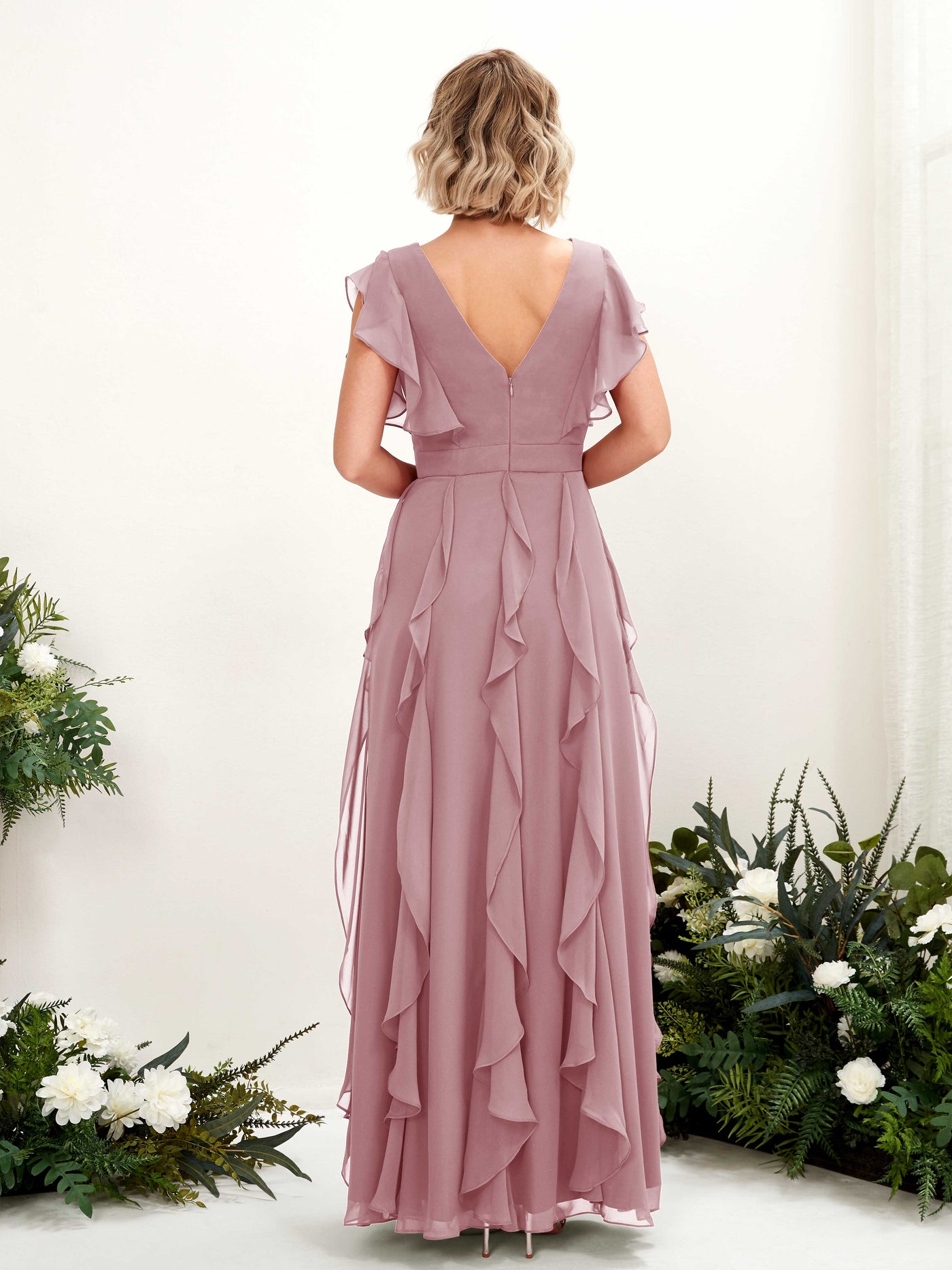 Carlyna Escote en V Hasta el Suelo Fruncido Vestido de Dama de Honor Malva Clásico #color_malva-cl-sico