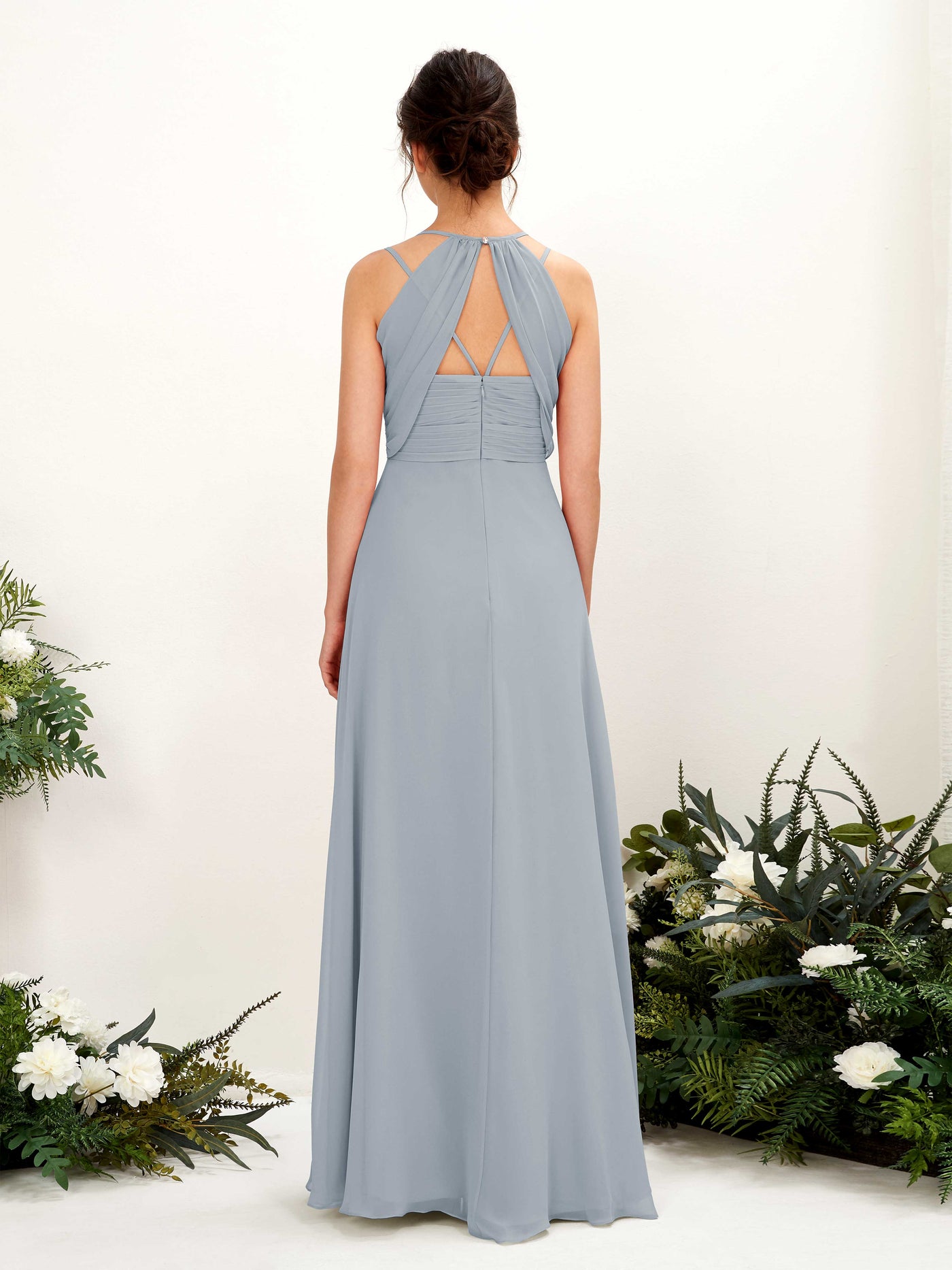 Carlyna Línea A Hasta el suelo Escote en V Cuello halter Vestidos de dama de honor Azul Empolvado Mejorado #color_azul-empolvado-mejorado