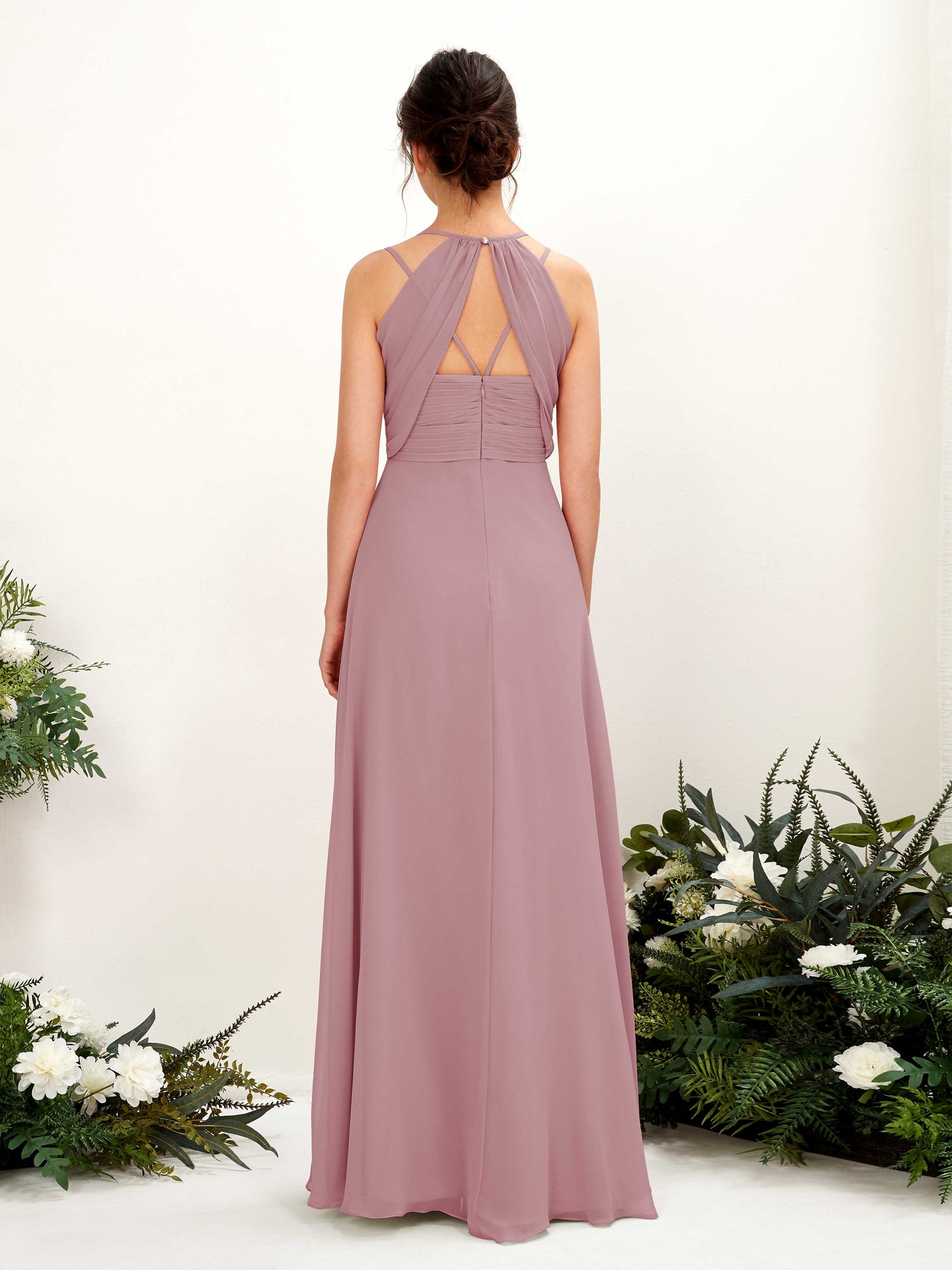 Carlyna Línea A Hasta el suelo Escote en V Cuello halter Vestidos de dama de honor Malva Clásico #color_malva-cl-sico