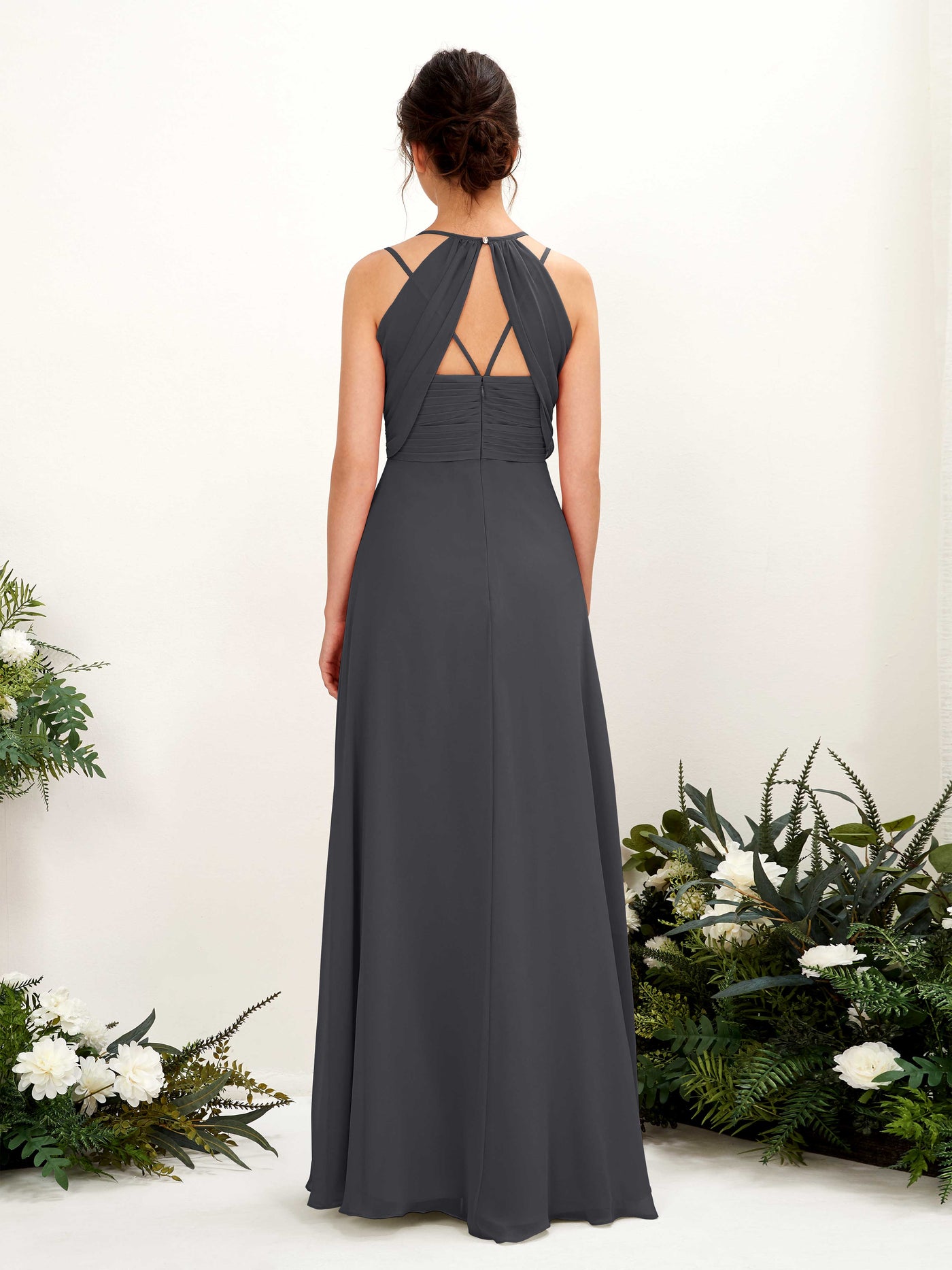 Carlyna Línea A Hasta el suelo Escote en V Cuello halter Vestidos de dama de honor Peltre #color_peltre
