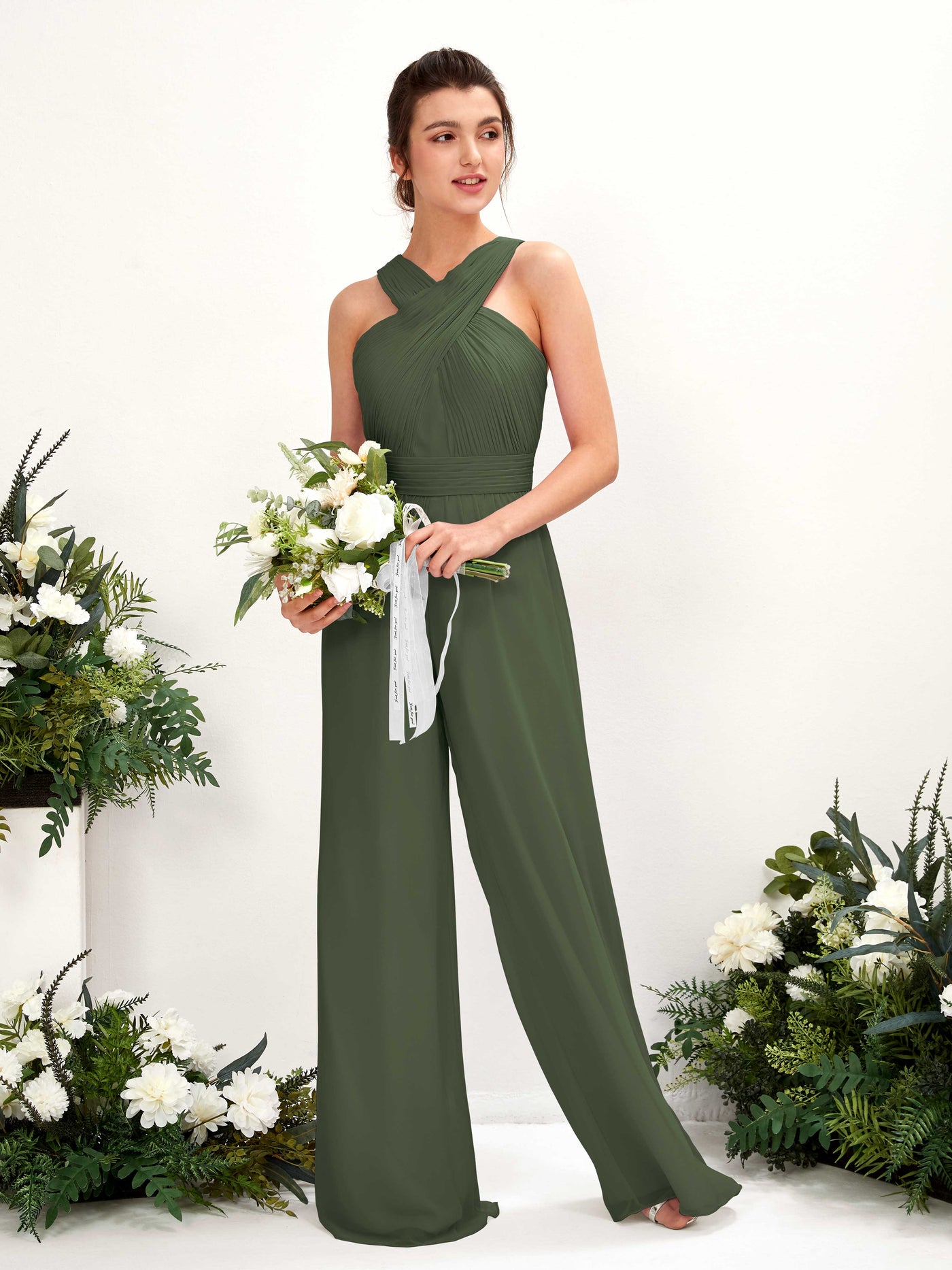 Carlyna Mono Escote cruzado Hasta el suelo Gasa fruncido Vestidos de dama de honor Oliva Martini #color_oliva-martini