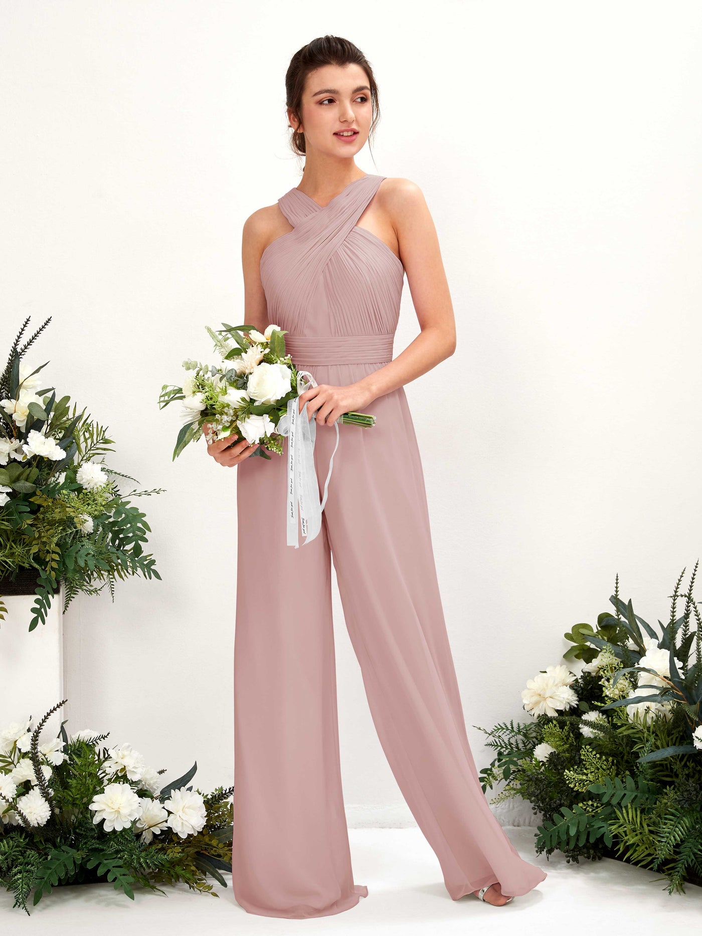 Carlyna Mono Escote cruzado Hasta el suelo Gasa fruncido Vestidos de dama de honor Rosa Polvorienta #color_rosa-polvorienta