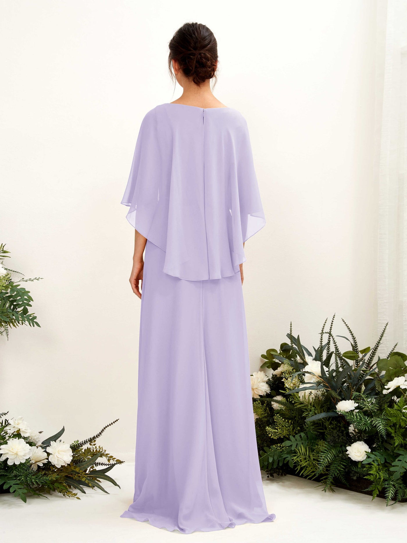 Carlyna Tubo Corte Escote bandeja Capa Vestidos de dama de honor Lila #color_lila