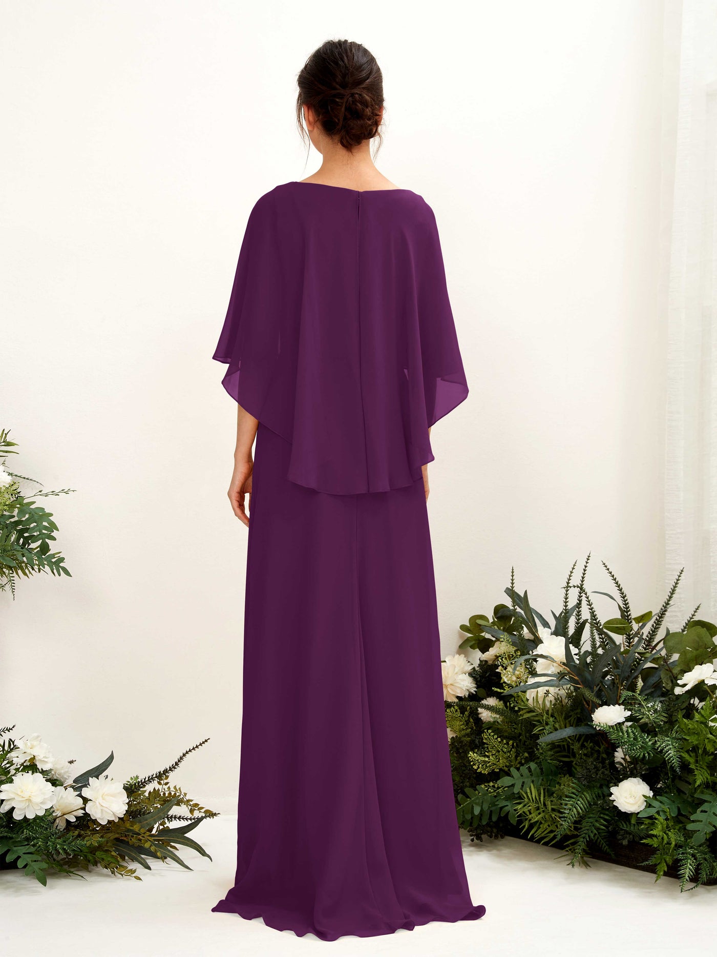 Carlyna Tubo Corte Escote bandeja Capa Vestidos de dama de honor Uva #color_uva