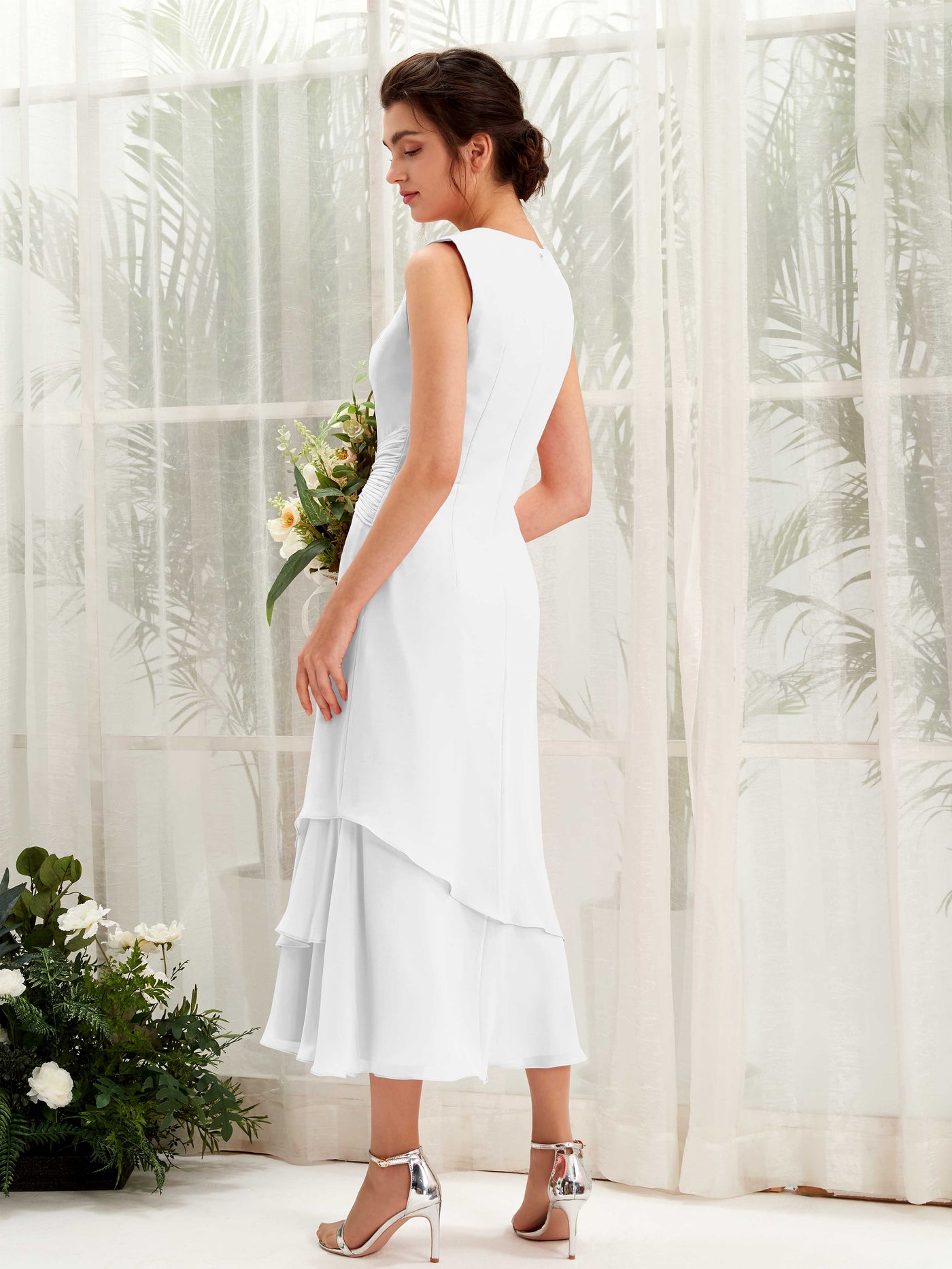 Carlyna Tubo Cuello redondo Hasta la tibia Gasa Vestido de dama de honor Blanco #color_blanco