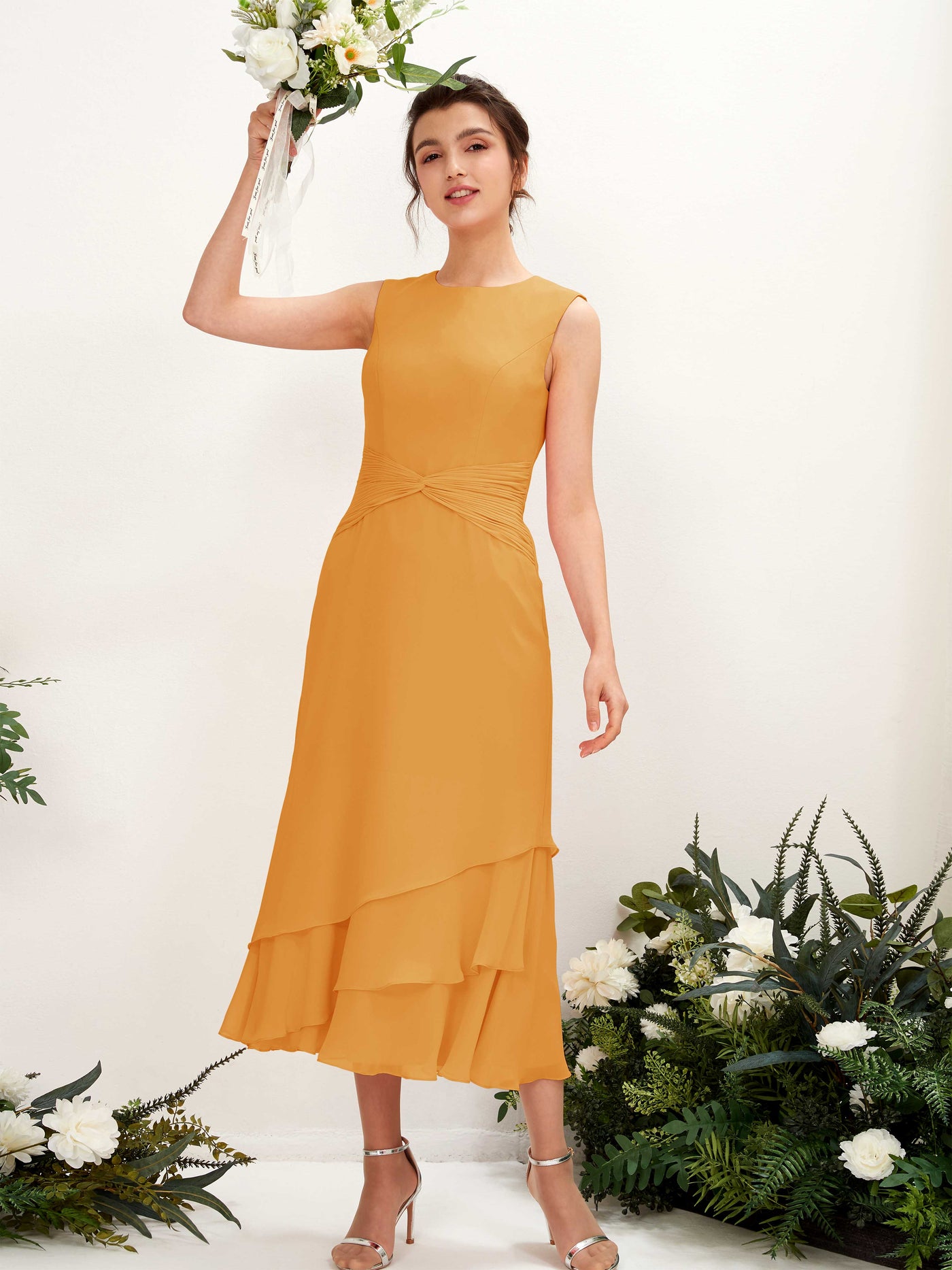 Carlyna Tubo Cuello redondo Hasta la tibia Gasa Vestido de dama de honor Mango #color_mango