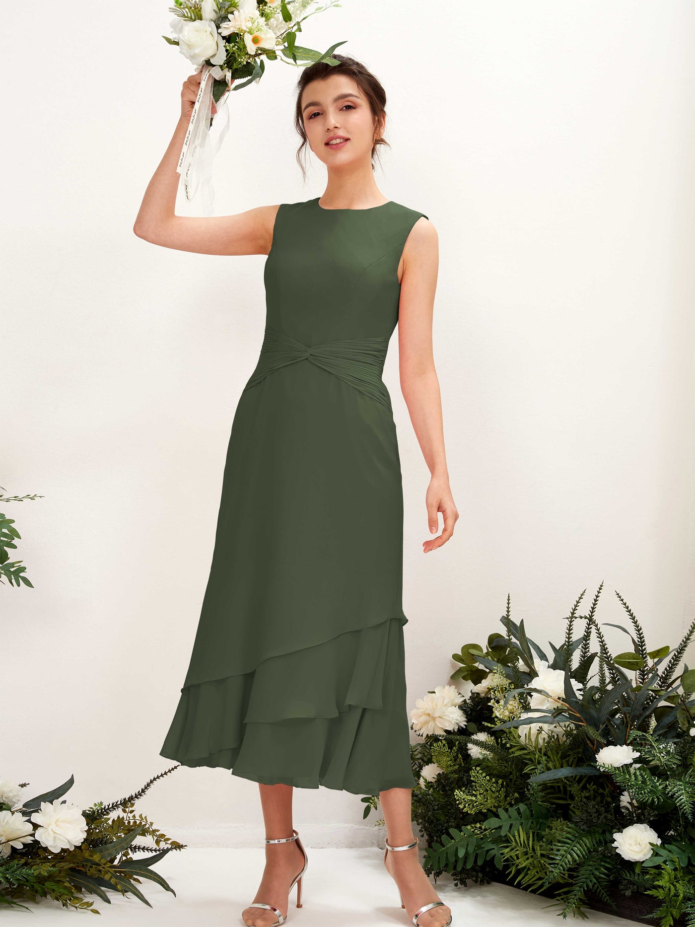 Carlyna Tubo Cuello redondo Hasta la tibia Gasa Vestido de dama de honor Oliva Martini #color_oliva-martini