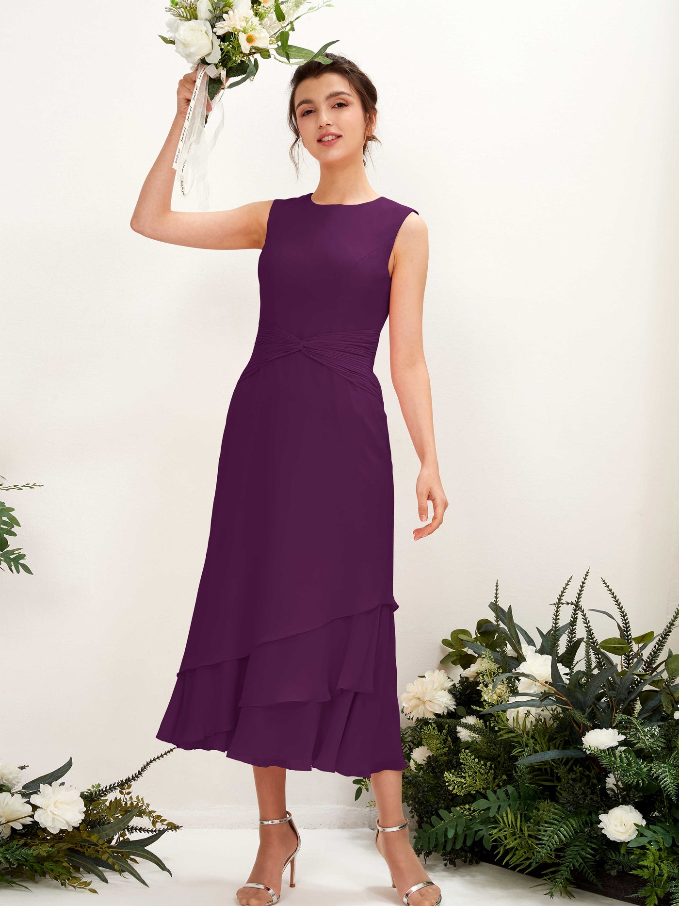 Carlyna Tubo Cuello redondo Hasta la tibia Gasa Vestido de dama de honor Uva #color_uva