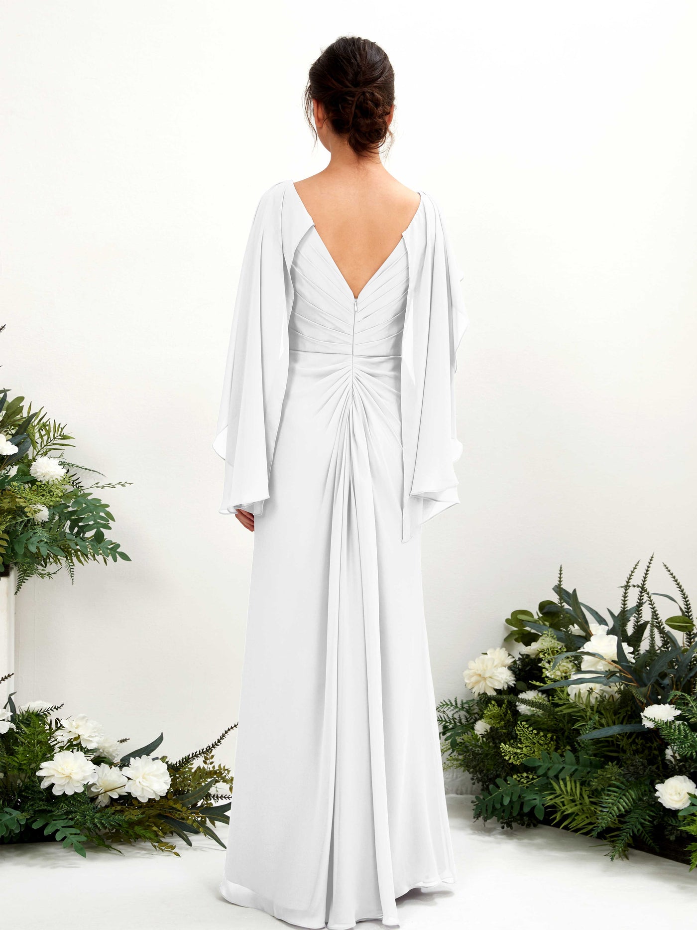 Carlyna Tubo Escote en V Capa Gasa Vestido de dama de honor Blanco #color_blanco