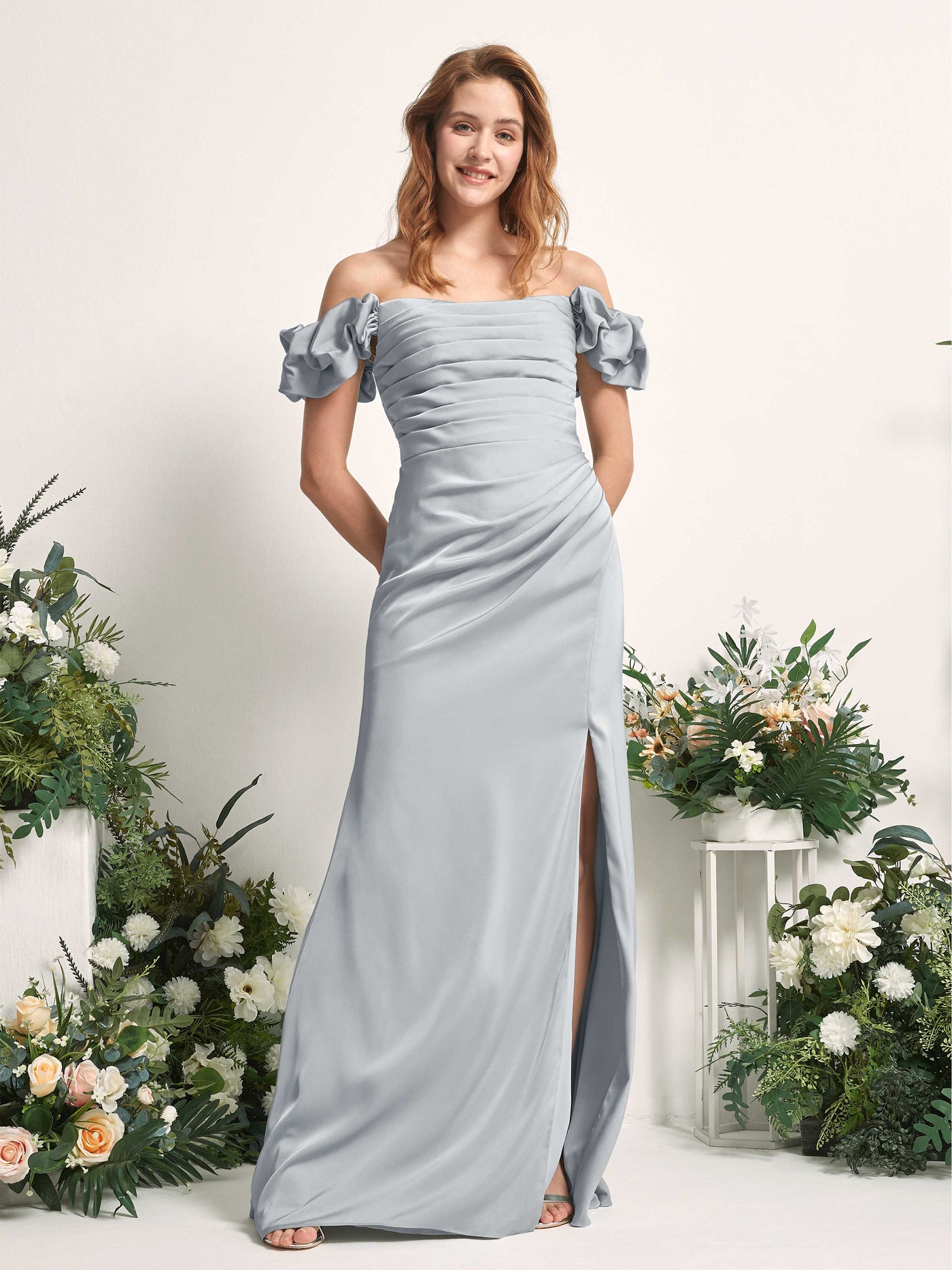 Carlyna Tubo Hasta el suelo Hombros caídos Vestido de dama de honor Azul Bebé #color_azul-beb