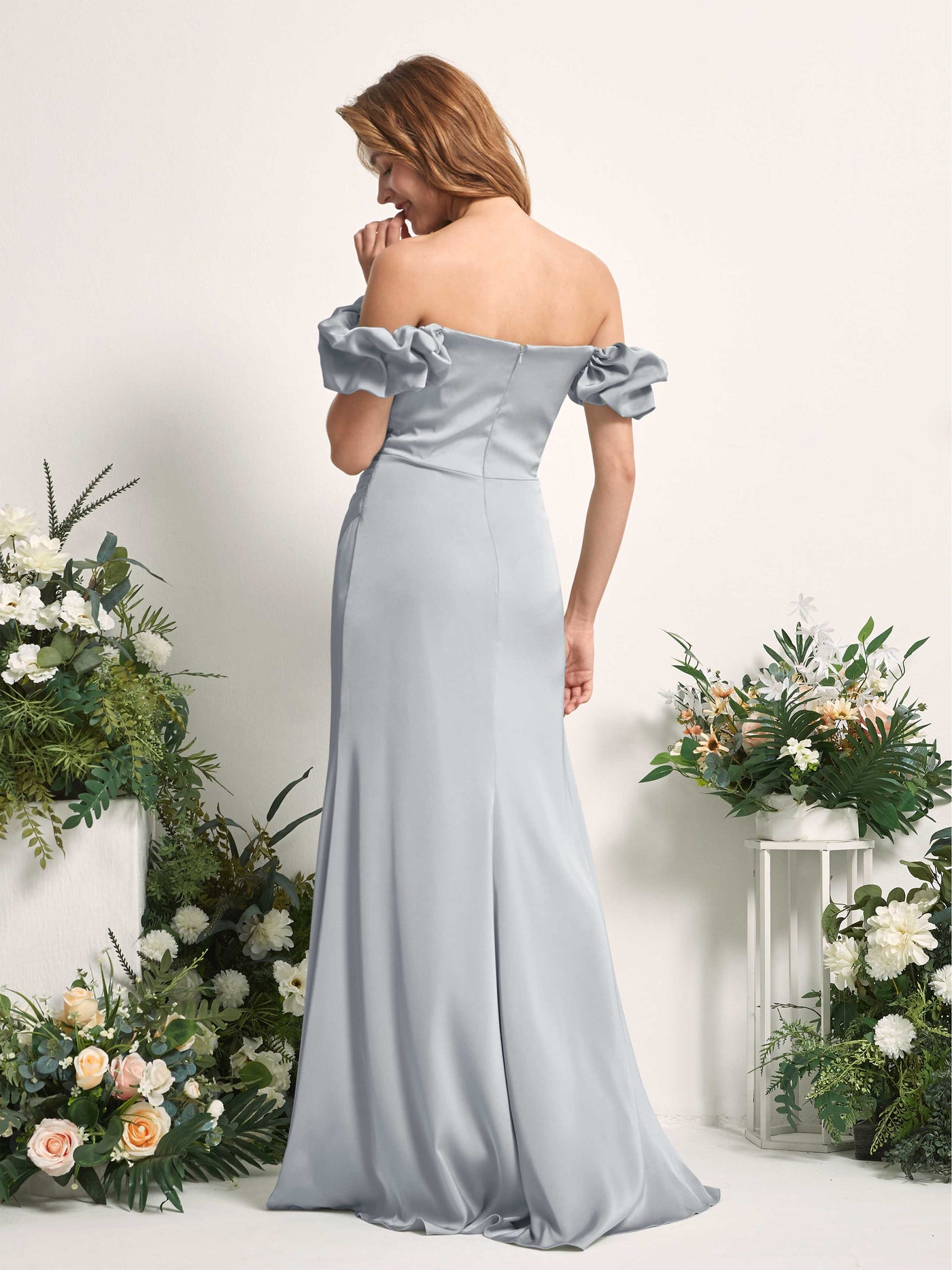 Carlyna Tubo Hasta el suelo Hombros caídos Vestido de dama de honor Azul Bebé #color_azul-beb