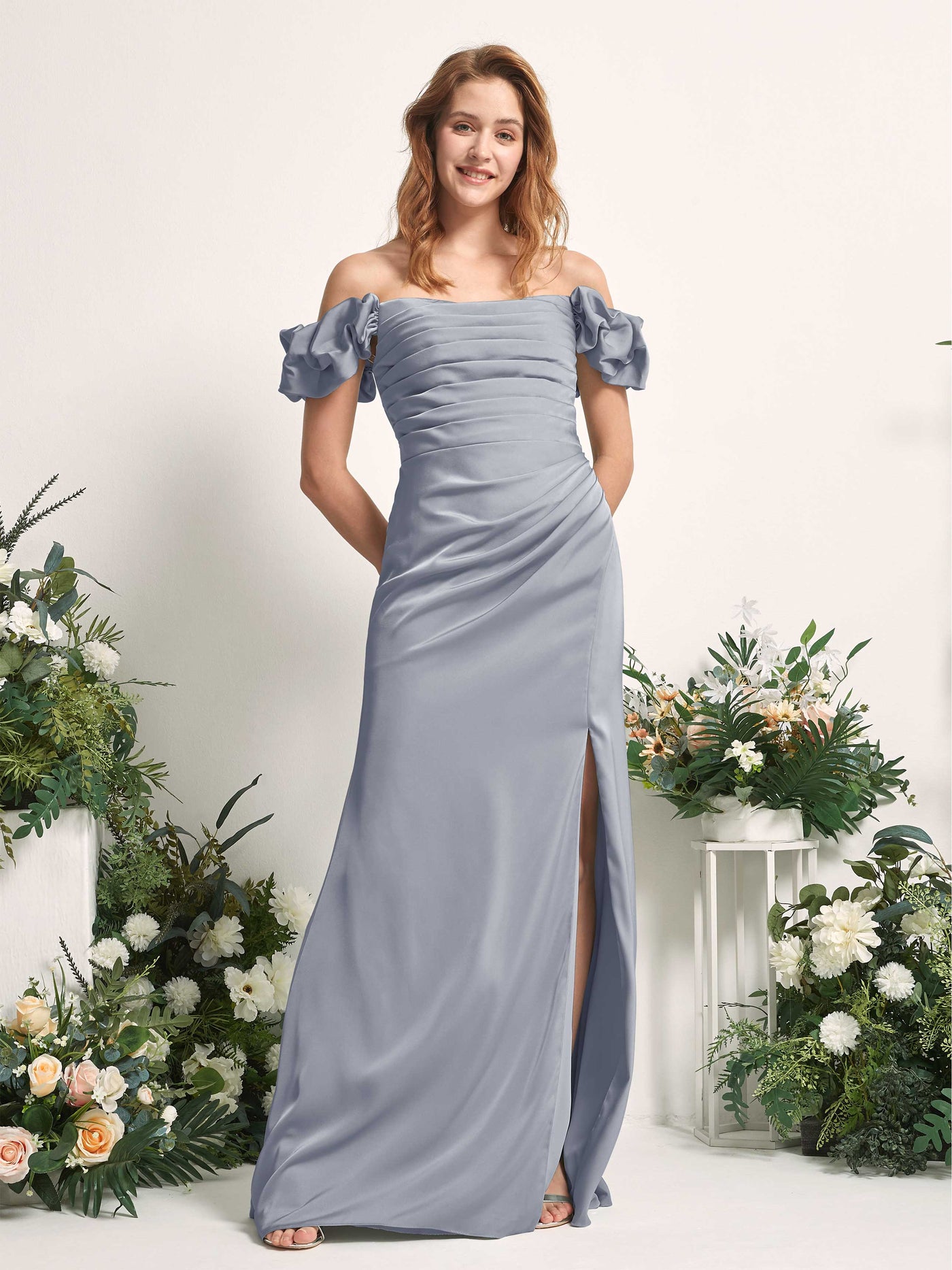 Carlyna Tubo Hasta el suelo Hombros caídos Vestido de dama de honor Azul Polvoriento #color_azul-polvoriento