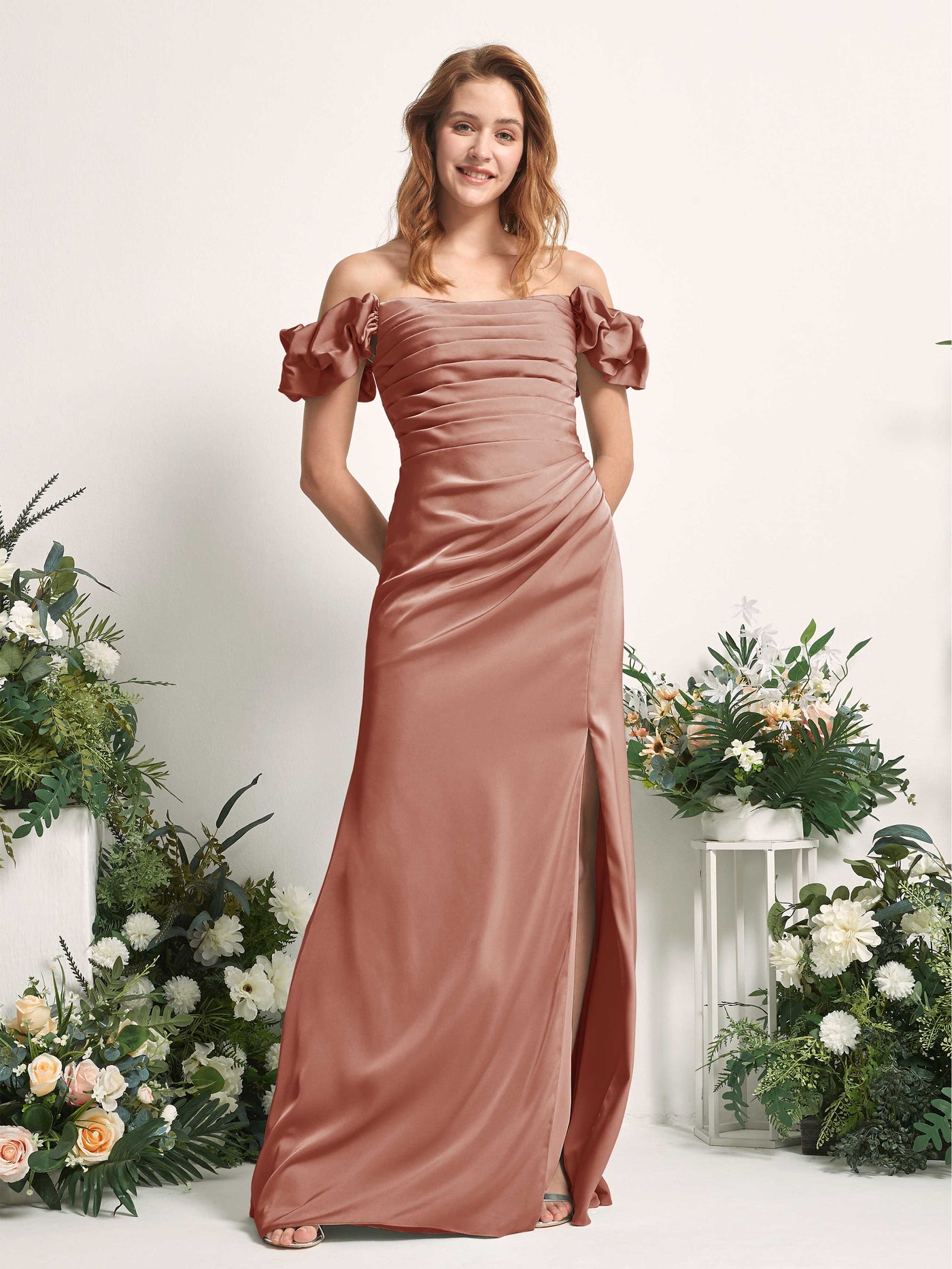 Carlyna Tubo Hasta el suelo Hombros caídos Vestido de dama de honor Siena Natural #color_siena-natural