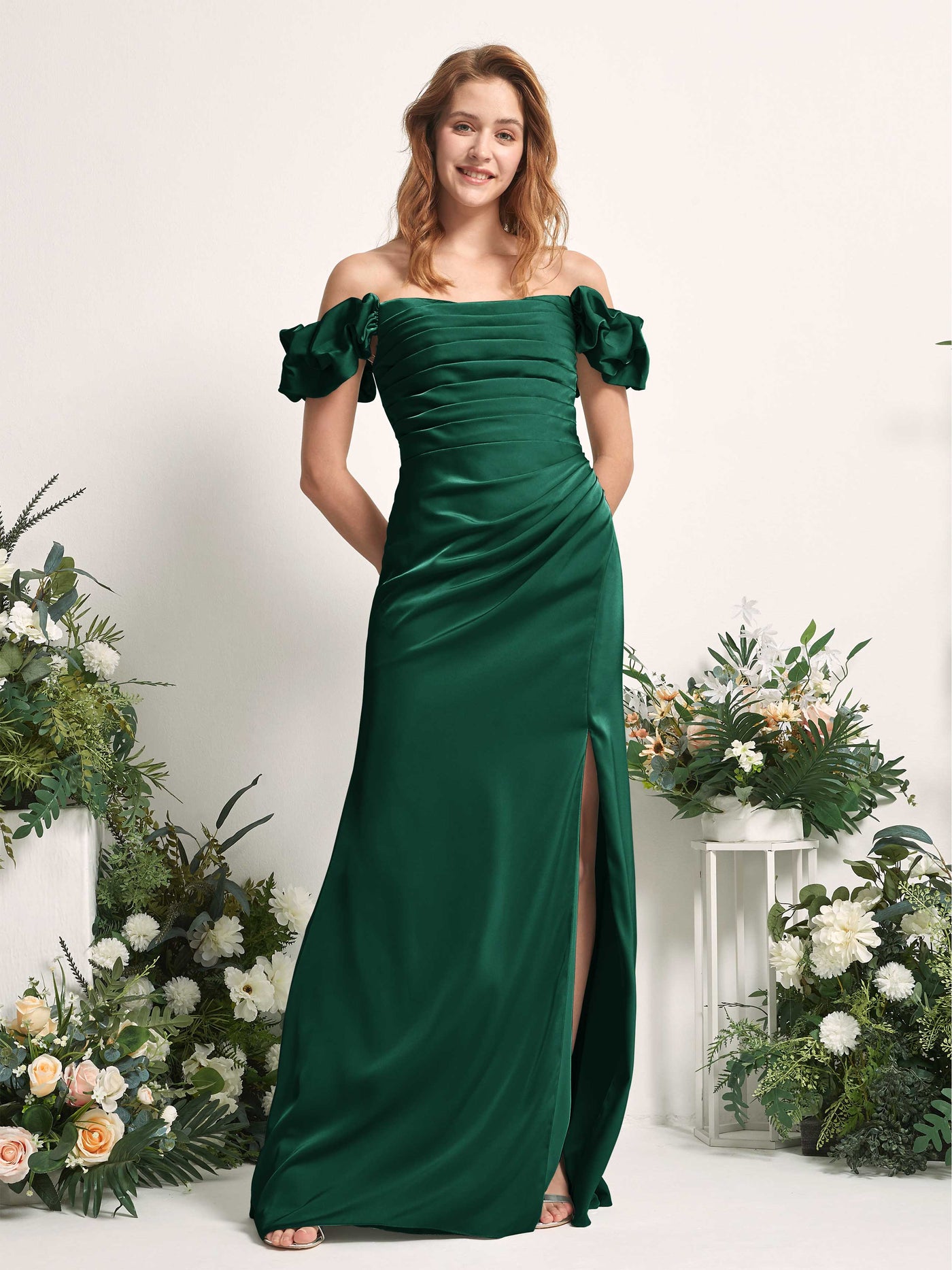 Carlyna Tubo Hasta el suelo Hombros caídos Vestido de dama de honor Verde Militer #color_verde-militer