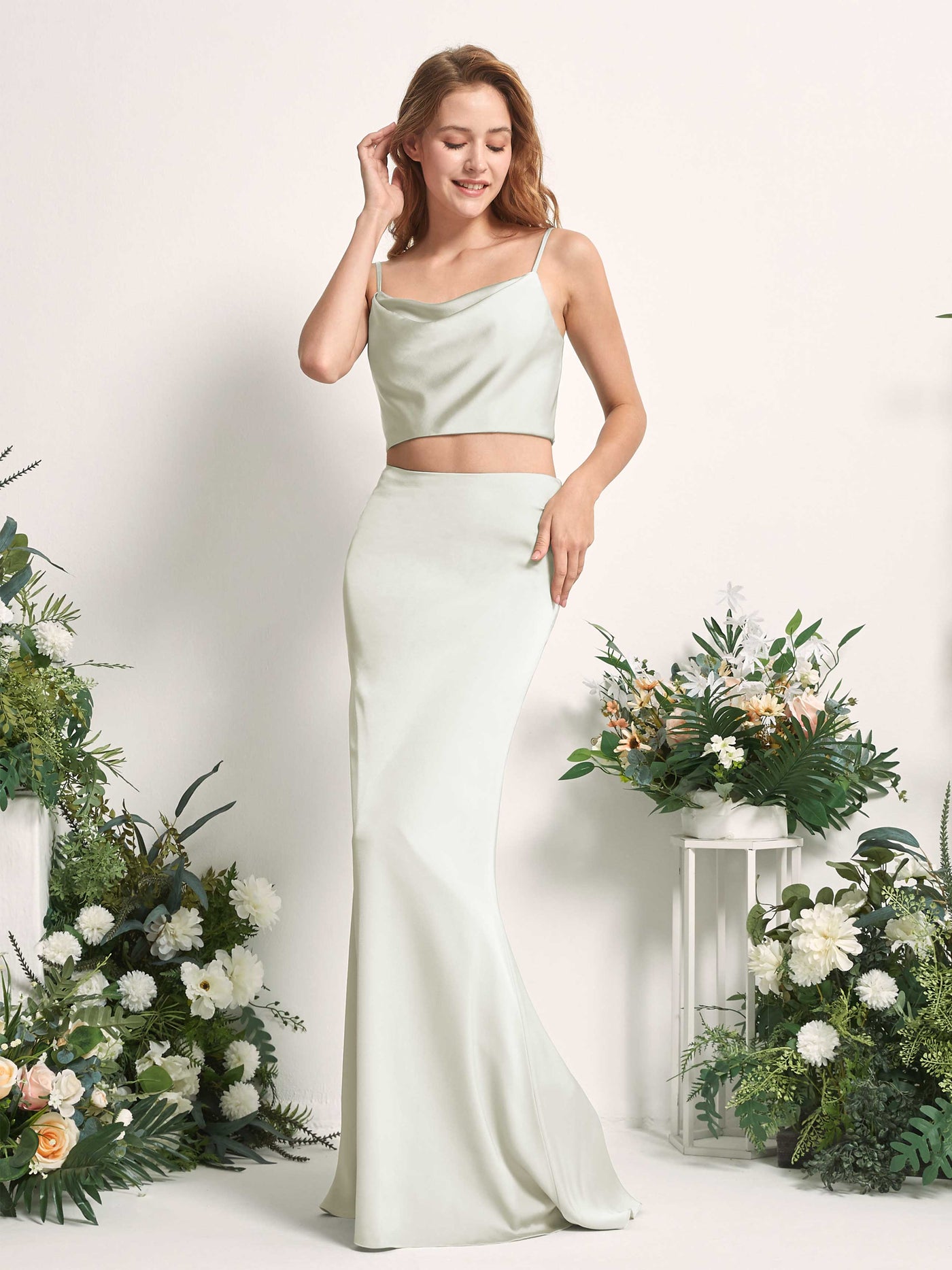 Carlyna Tubo Sirena Escote drapeado Hasta el suelo Vestidos de dama de honor Marfil #color_marfil