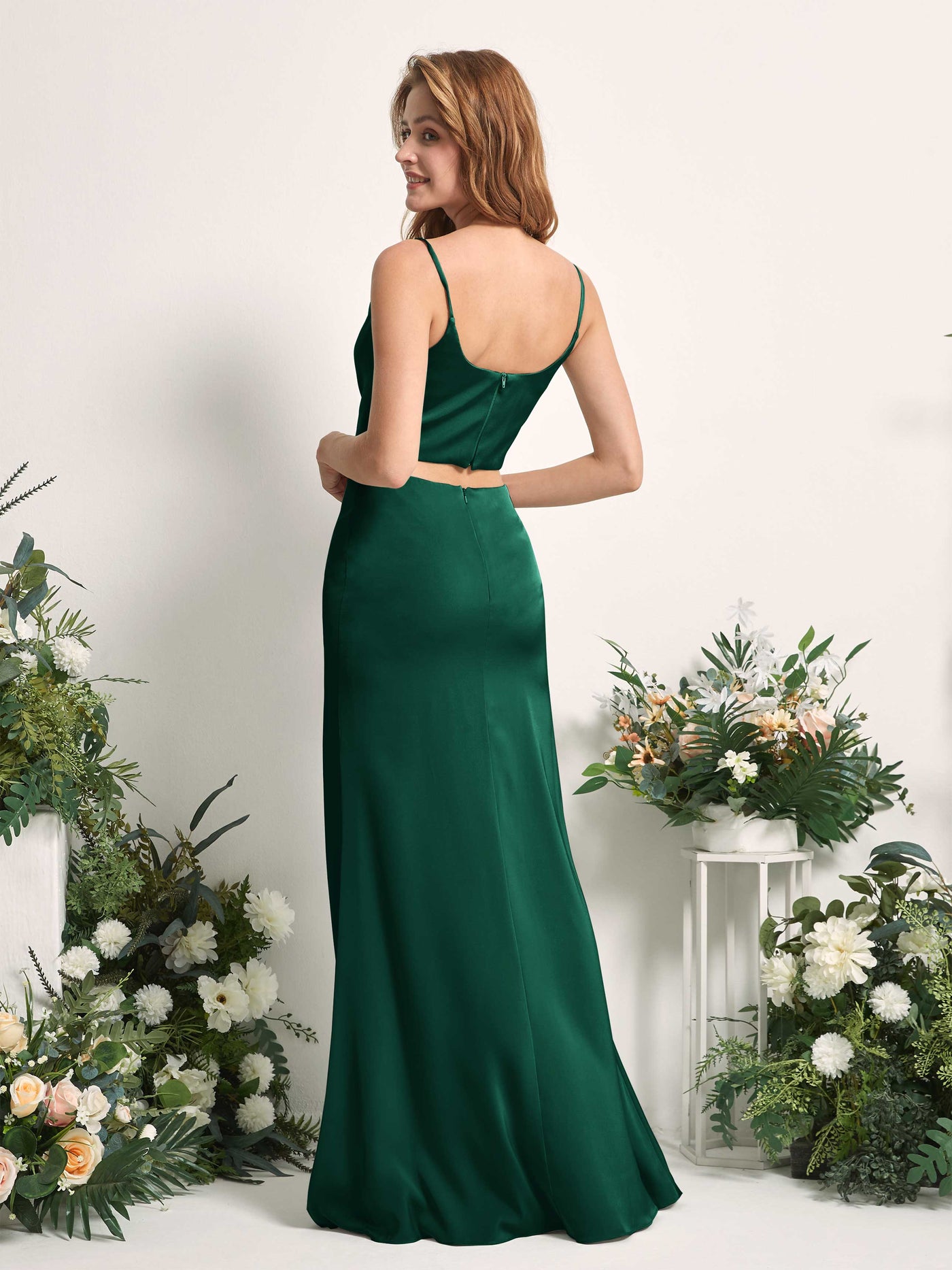 Carlyna Tubo Sirena Escote drapeado Hasta el suelo Vestidos de dama de honor Verde Militer #color_verde-militer