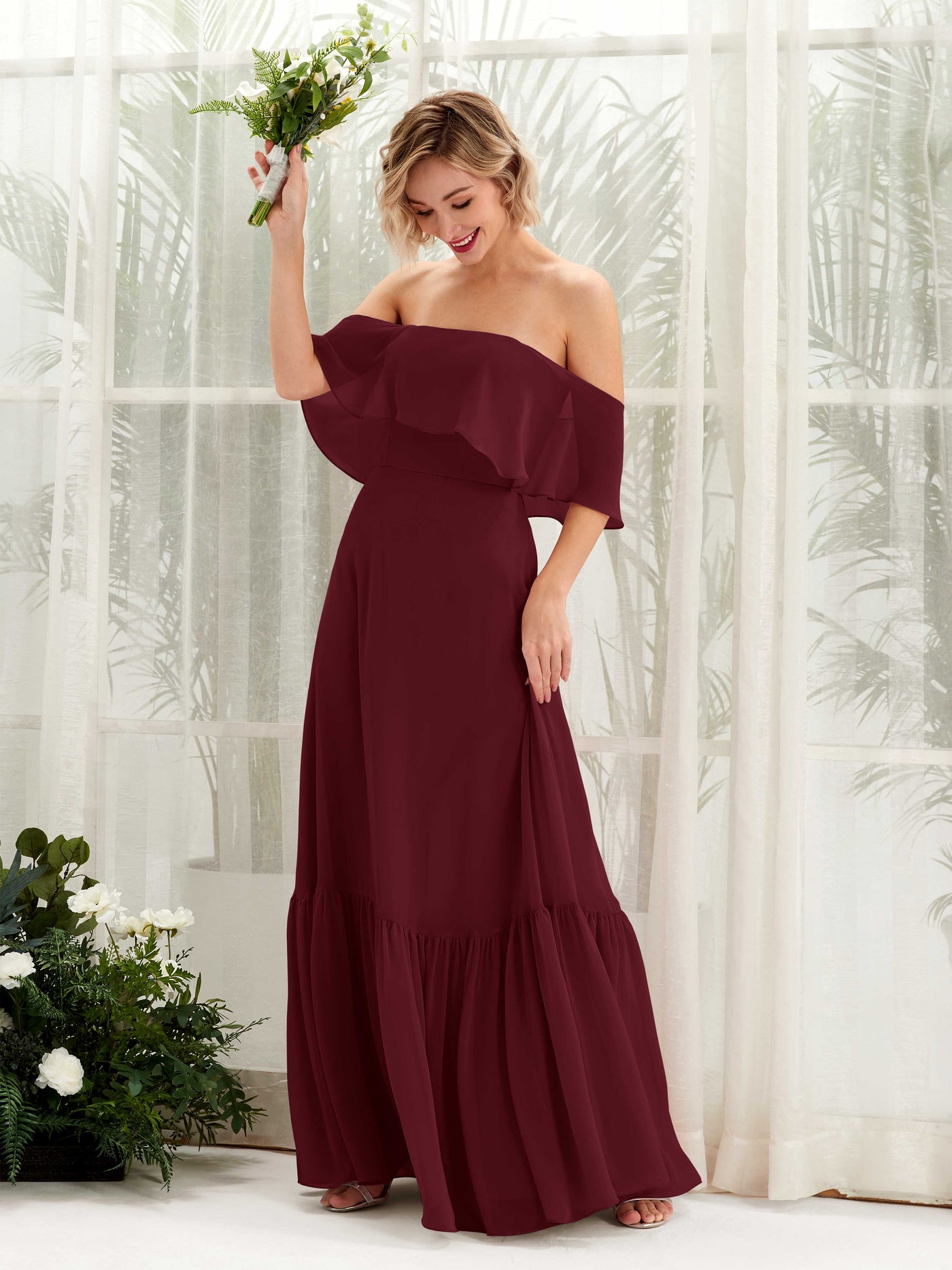 Carlyna Vestido dama de honor Línea A Hombros caídos Hasta el suelo Gasa Borgoña #color_borgo-a