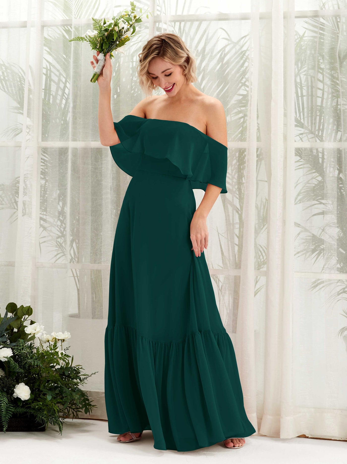 Carlyna Vestido dama de honor Línea A Hombros caídos Hasta el suelo Gasa Esmeralda Oscuro #color_esmeralda-oscuro