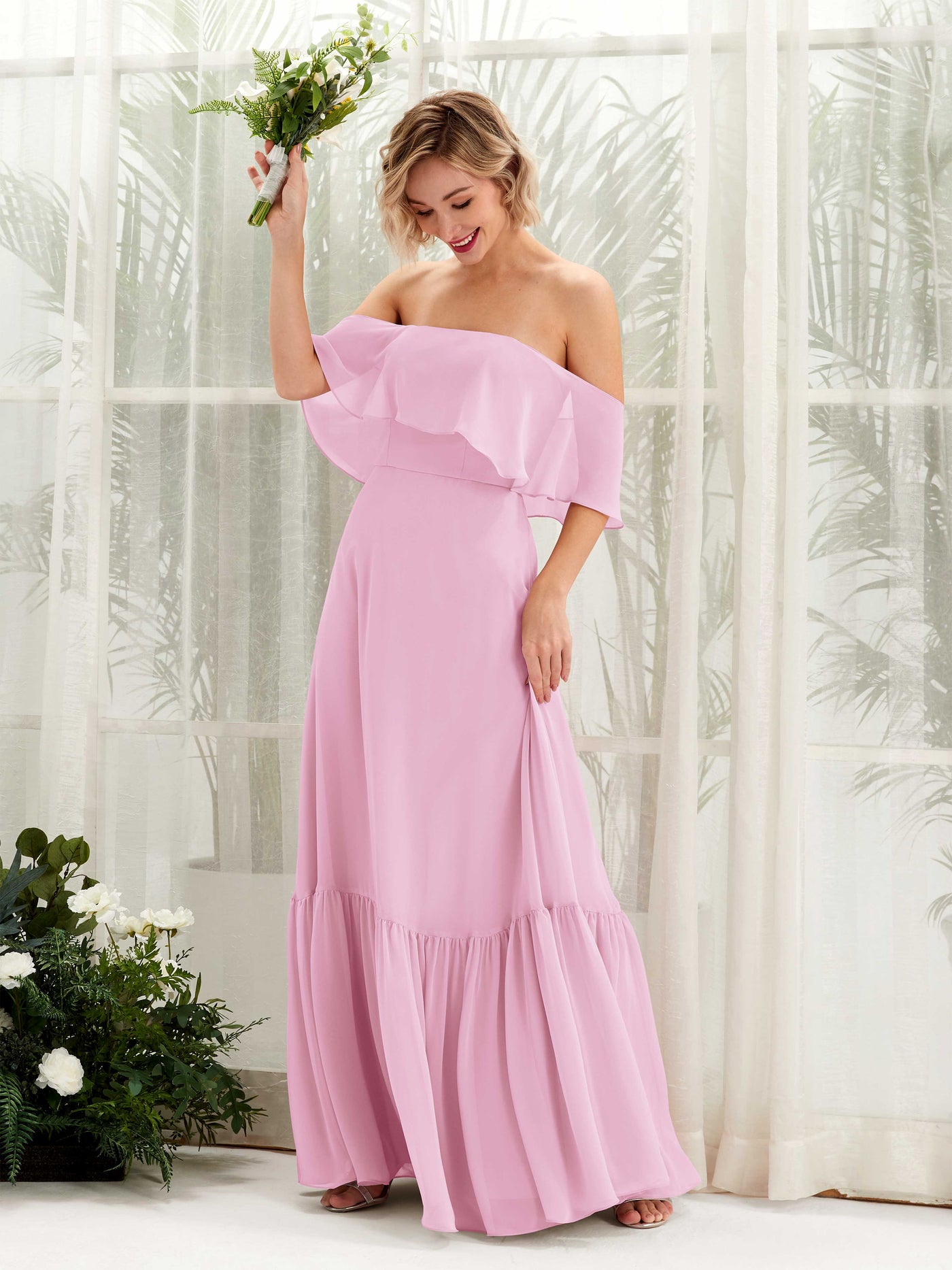 Carlyna Vestido dama de honor Línea A Hombros caídos Hasta el suelo Gasa Rosa Caramelo #color_rosa-caramelo