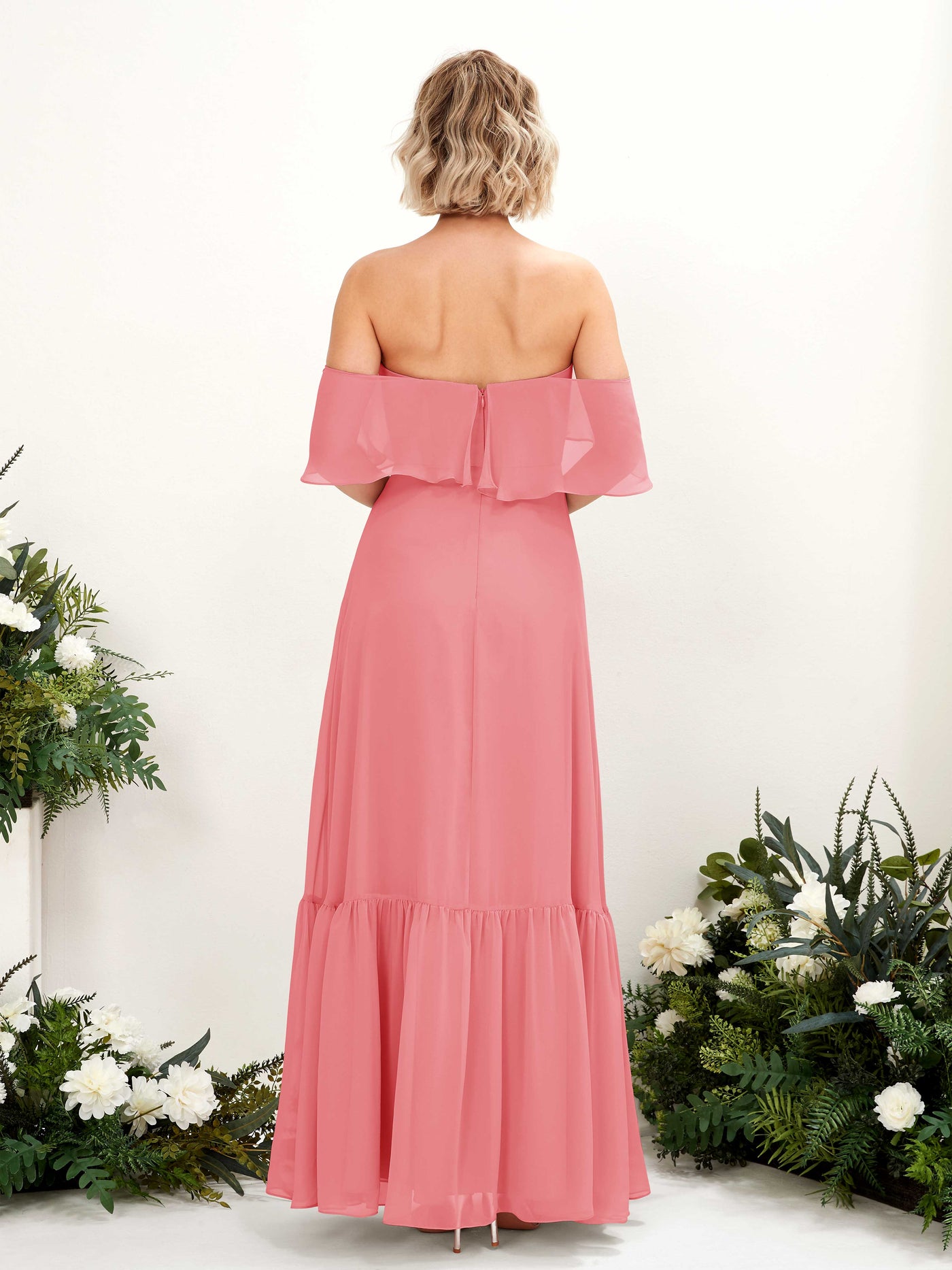 Carlyna Vestido dama de honor Línea A Hombros caídos Hasta el suelo Gasa Rosa Coral #color_rosa-coral