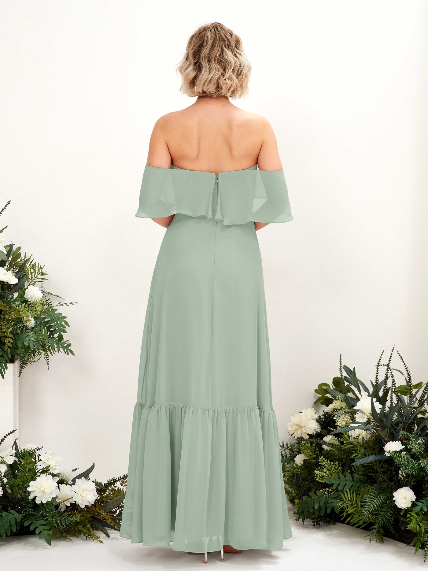 Carlyna Vestido dama de honor Línea A Hombros caídos Hasta el suelo Gasa Verde Salvia #color_verde-salvia