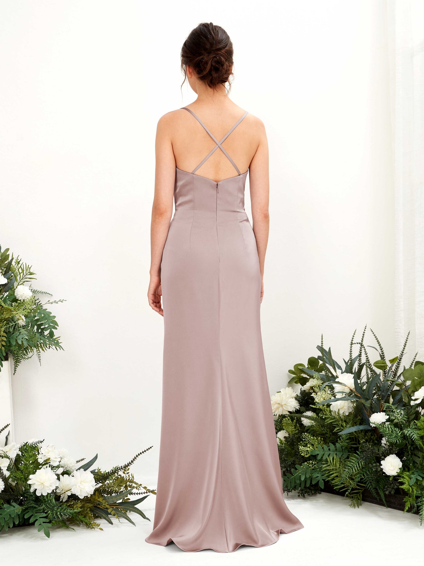 Carlyna Vestido de dama de honor Corte imperial Escote drapeado Hasta el suelo Rosa Polvorienta #color_rosa-polvorienta