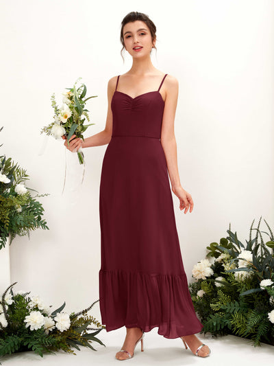 Carlyna Vestido de dama de honor Corte imperial Tirantes finos Hasta el suelo Borgoña #color_borgo-a