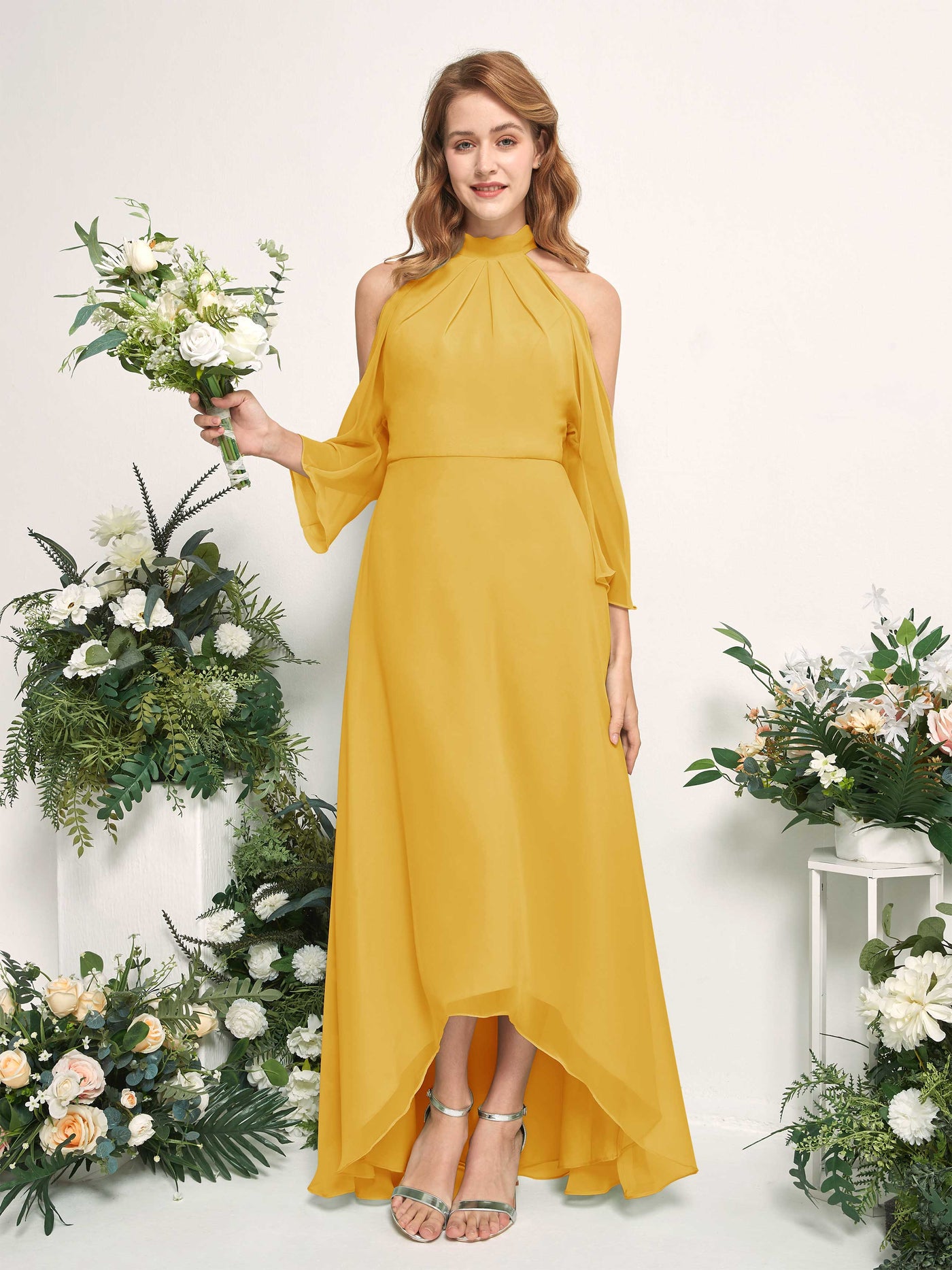 Carlyna Vestido de dama de honor línea A cuello redondo hasta el suelo gasa Amarillo Mostaza #color_amarillo-mostaza