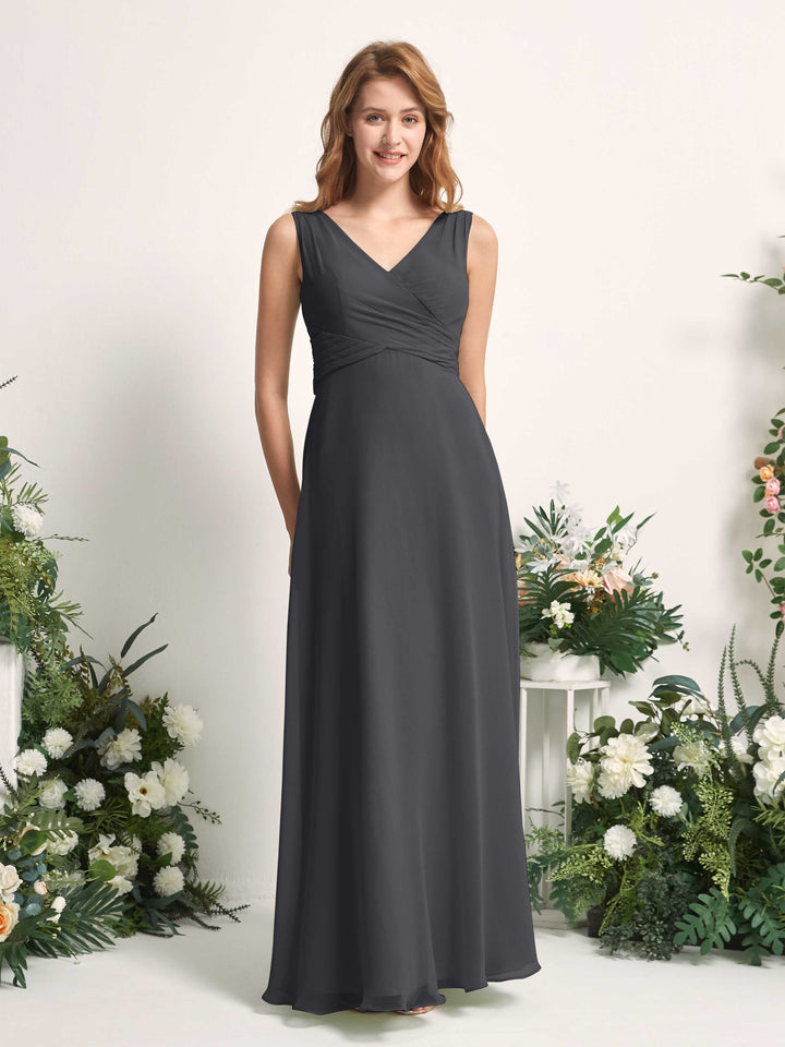 Carlyna Vestido de dama de honor línea A escote en V hasta el suelo Peltre 