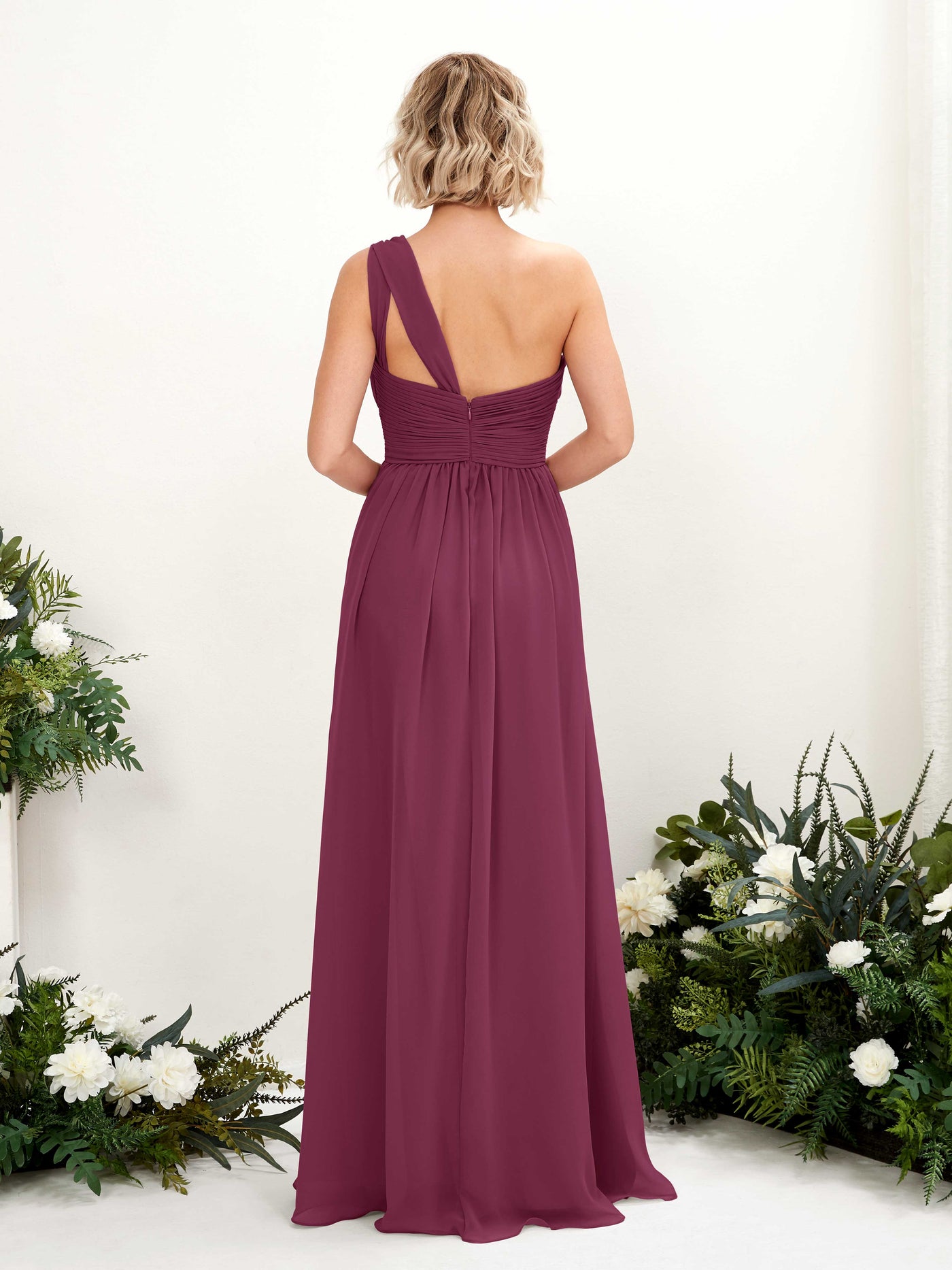 Carlyna Vestido de dama de honor línea A fruncido un hombro longitud hasta el suelo Chianti #color_chianti