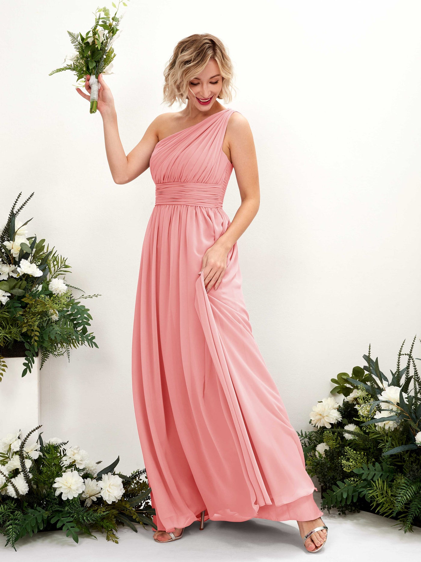 Carlyna Vestido de dama de honor línea A fruncido un hombro longitud hasta el suelo Rosa Ballet #color_rosa-ballet