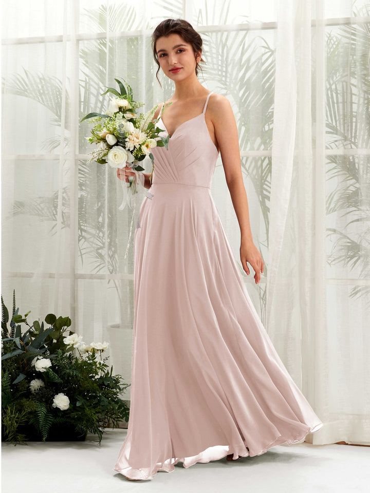 Carlyna Vestido de línea A escote en V con tirantes finos hasta el suelo vestido de dama de honor Biscotti 