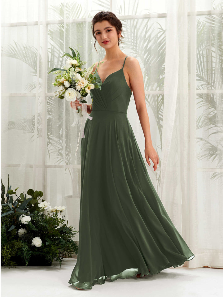 Carlyna Vestido de línea A escote en V con tirantes finos hasta el suelo vestido de dama de honor Oliva Martini 