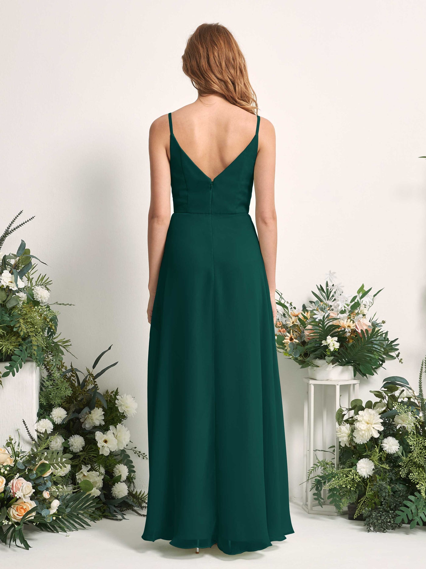 Carlyna Vestido de línea A escote en V hasta el suelo gasa dama de honor Esmeralda Oscuro #color_esmeralda-oscuro