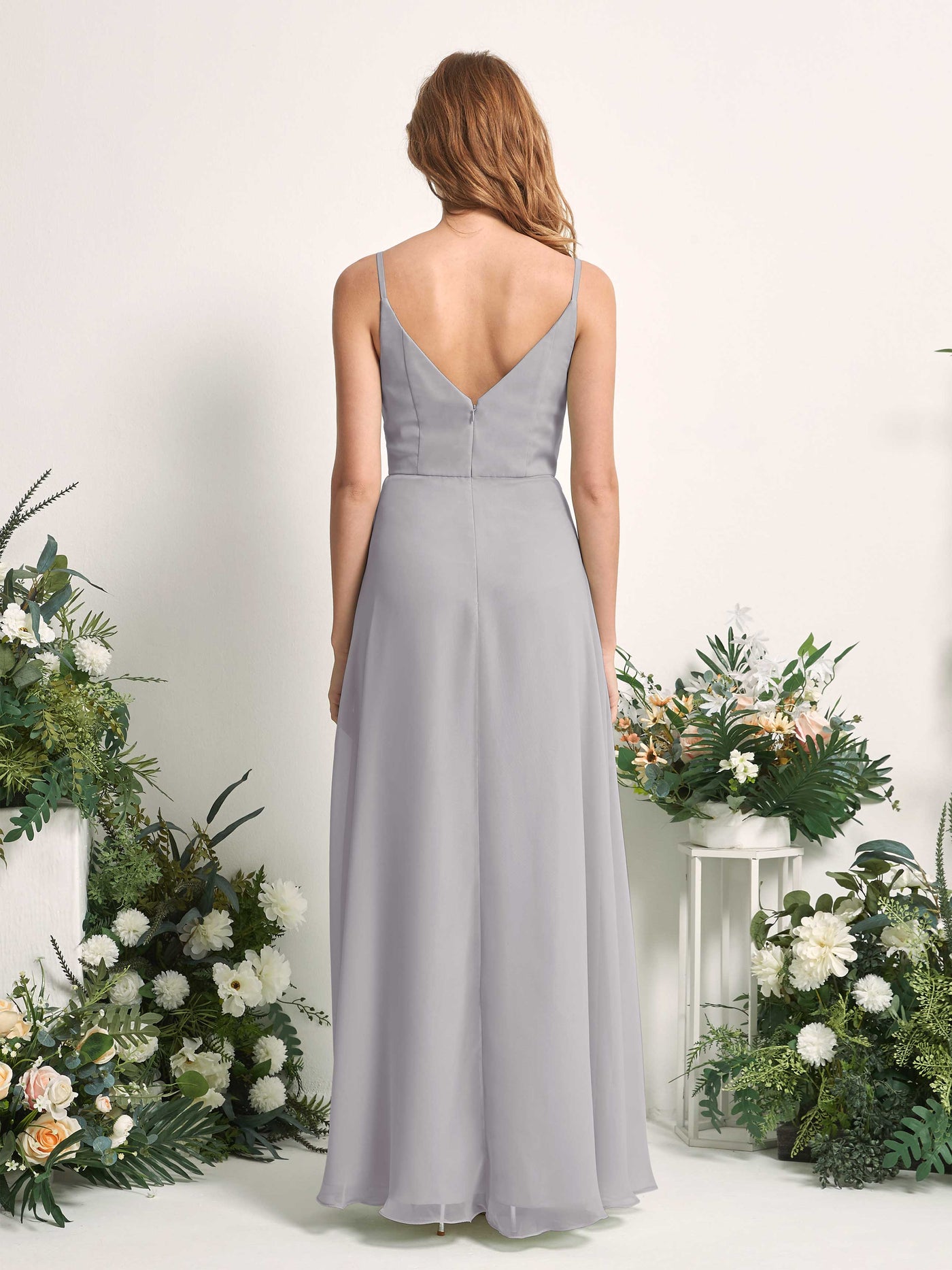 Carlyna Vestido de línea A escote en V hasta el suelo gasa dama de honor Gris Paloma #color_gris-paloma