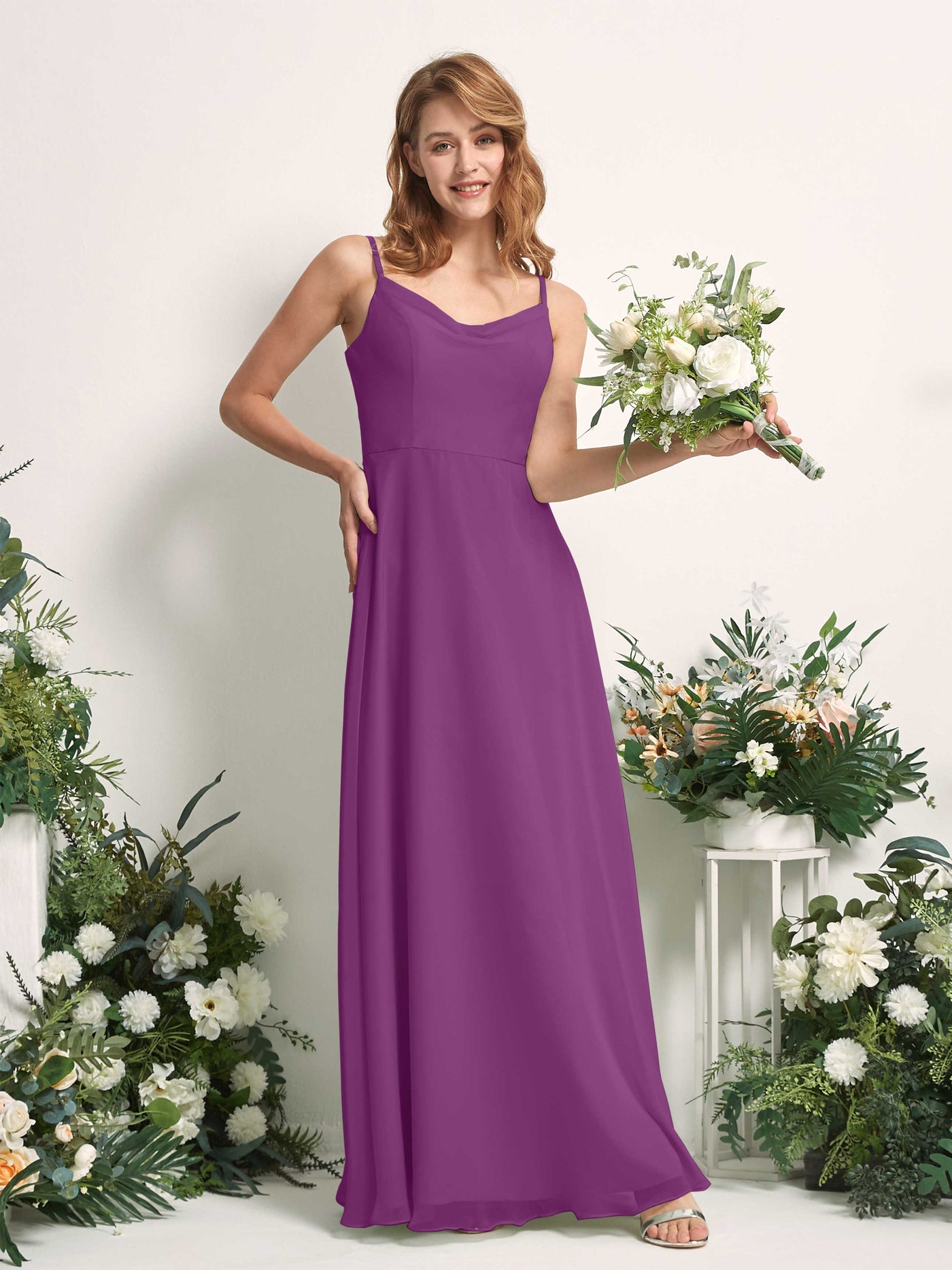 Carlyna Vestido de línea A escote en V hasta el suelo gasa dama de honor Púrpura #color_p-rpura