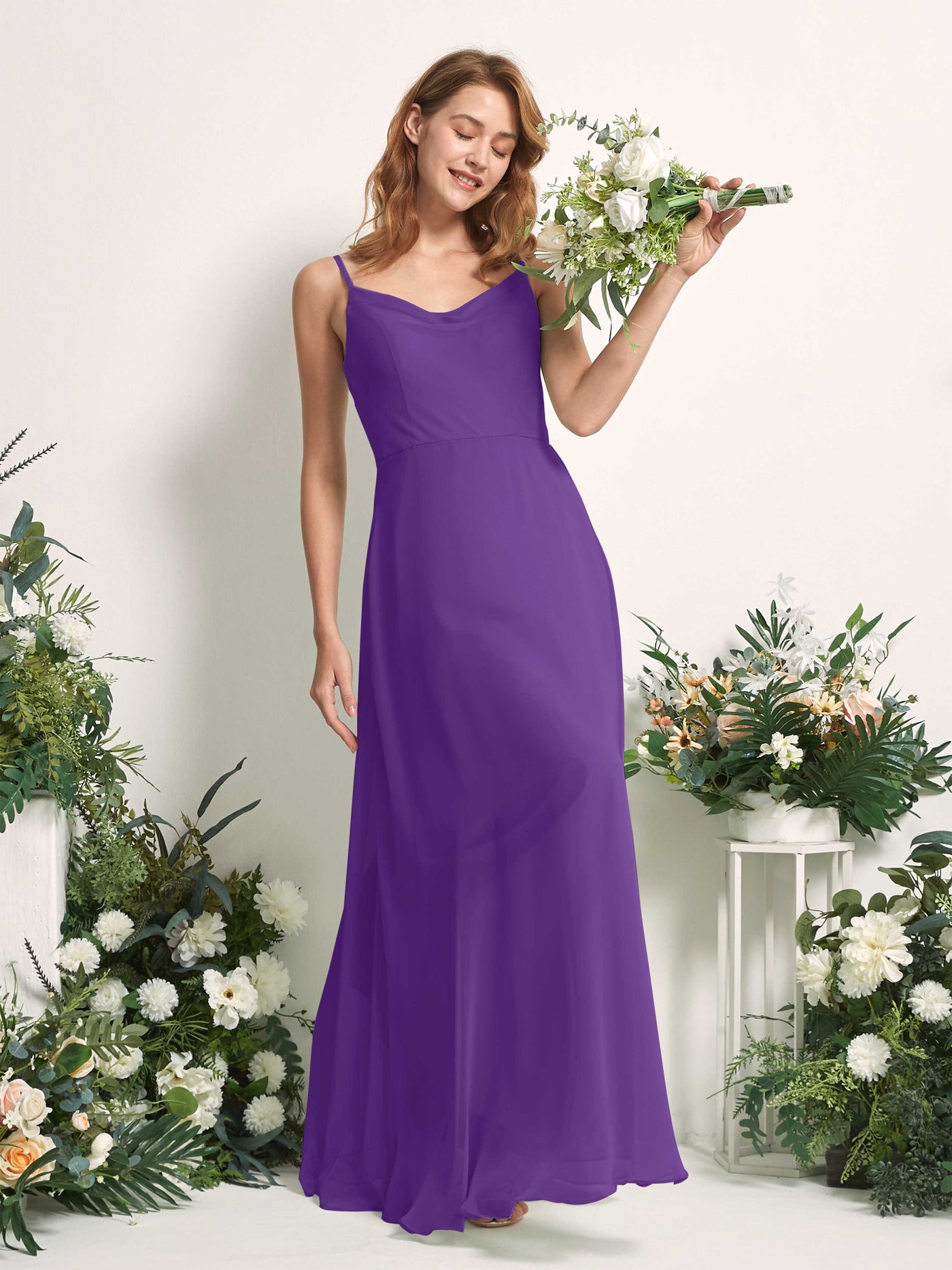 Carlyna Vestido de línea A escote en V hasta el suelo gasa dama de honor Regencia #color_regencia