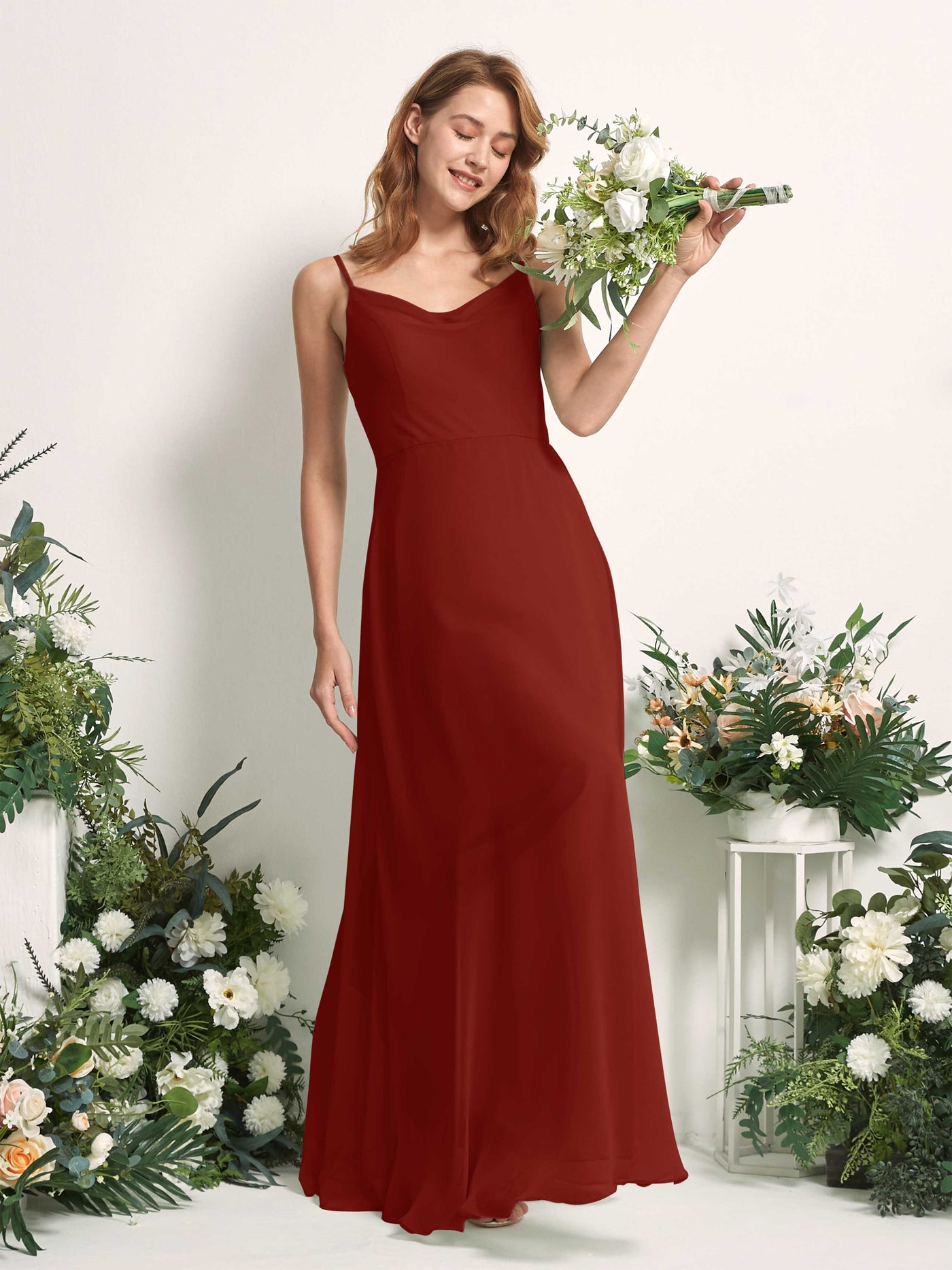 Carlyna Vestido de línea A escote en V hasta el suelo gasa dama de honor Óxido #color_xido