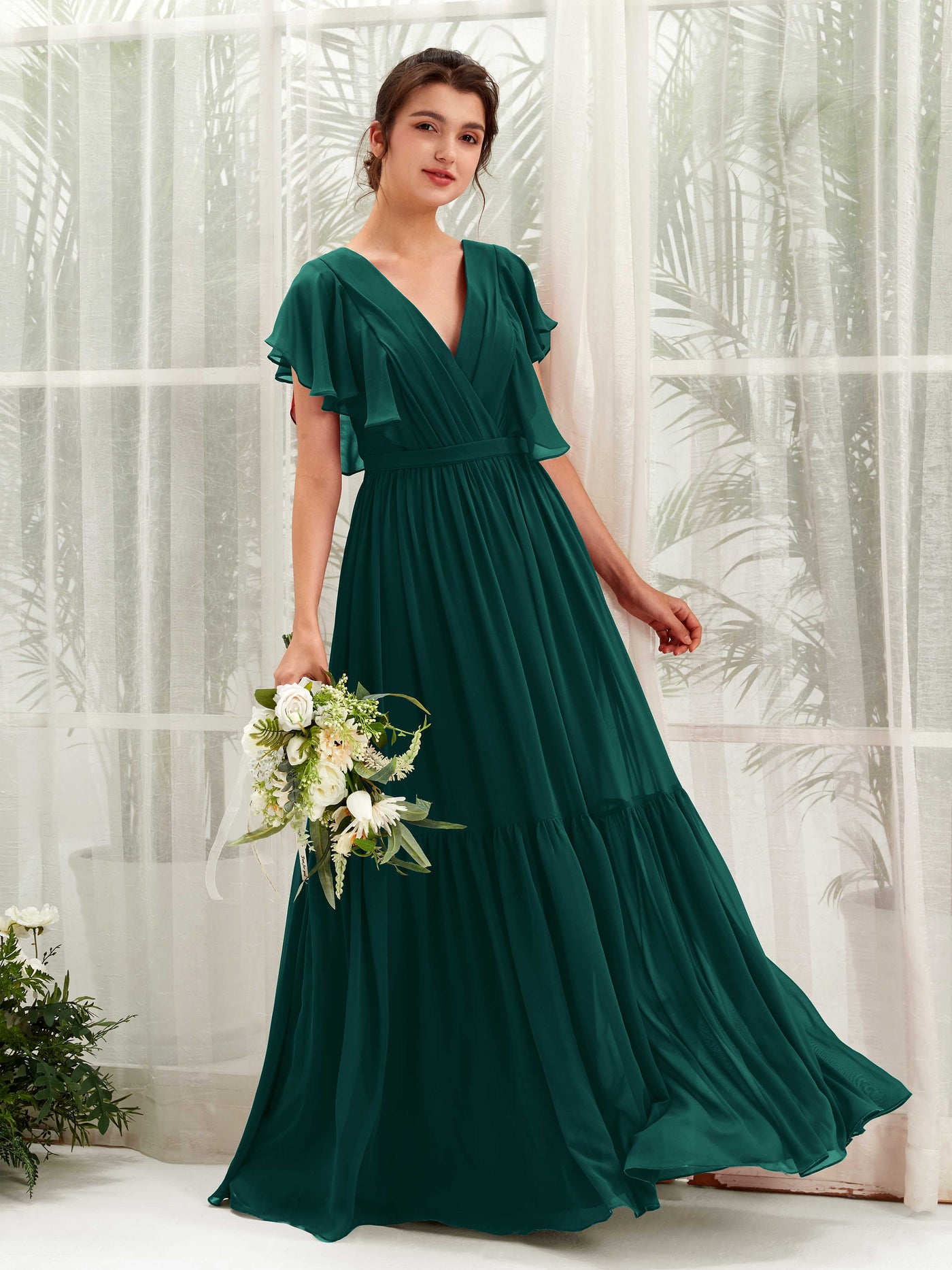 Carlyna Vestido de línea A escote en V manga con vuelo hasta el suelo dama de honor Esmeralda Oscuro #color_esmeralda-oscuro