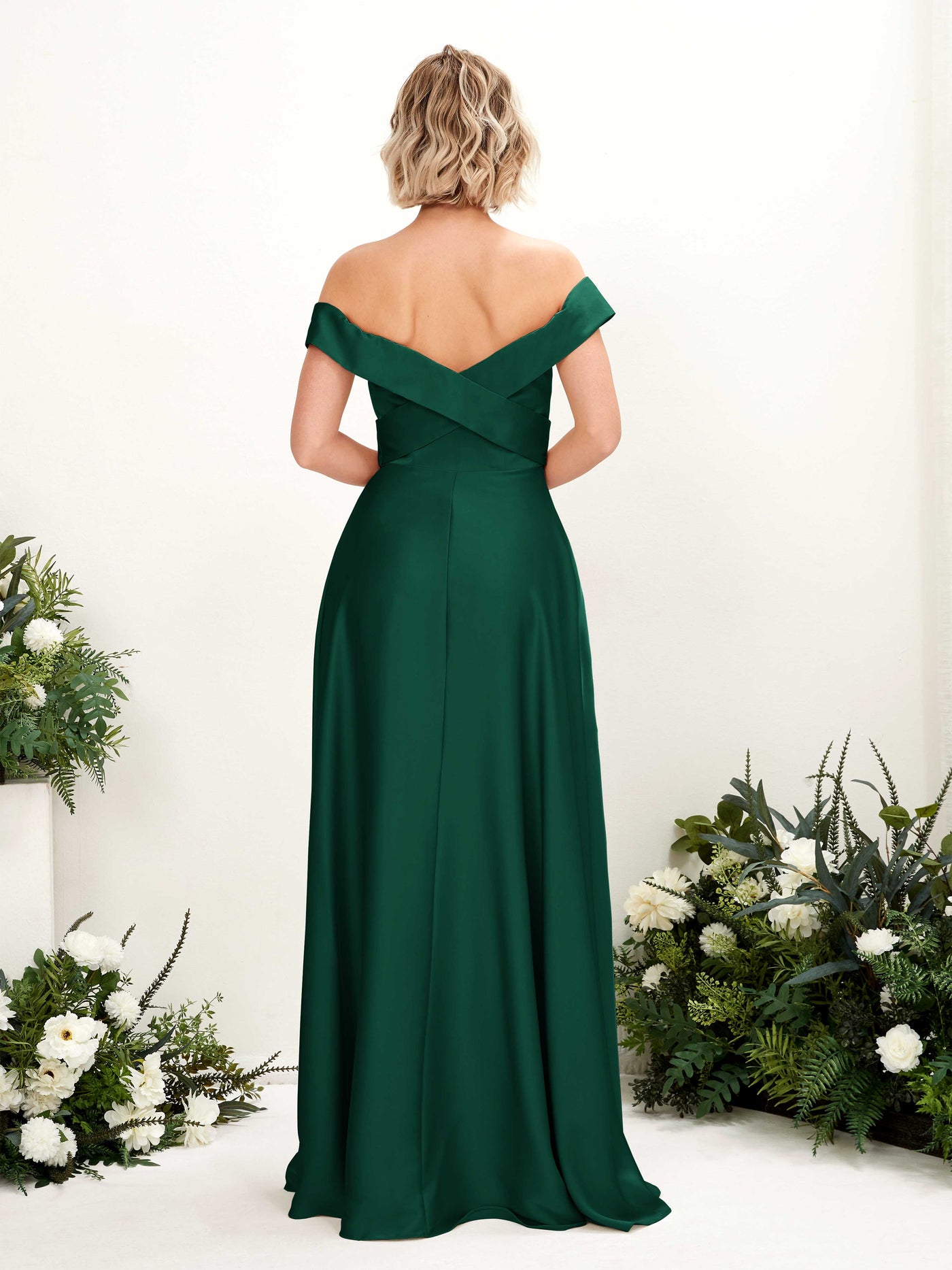 Carlyna Vestido de Línea A Hombros caídos hasta el suelo de satén Verde Militer #color_verde-militer
