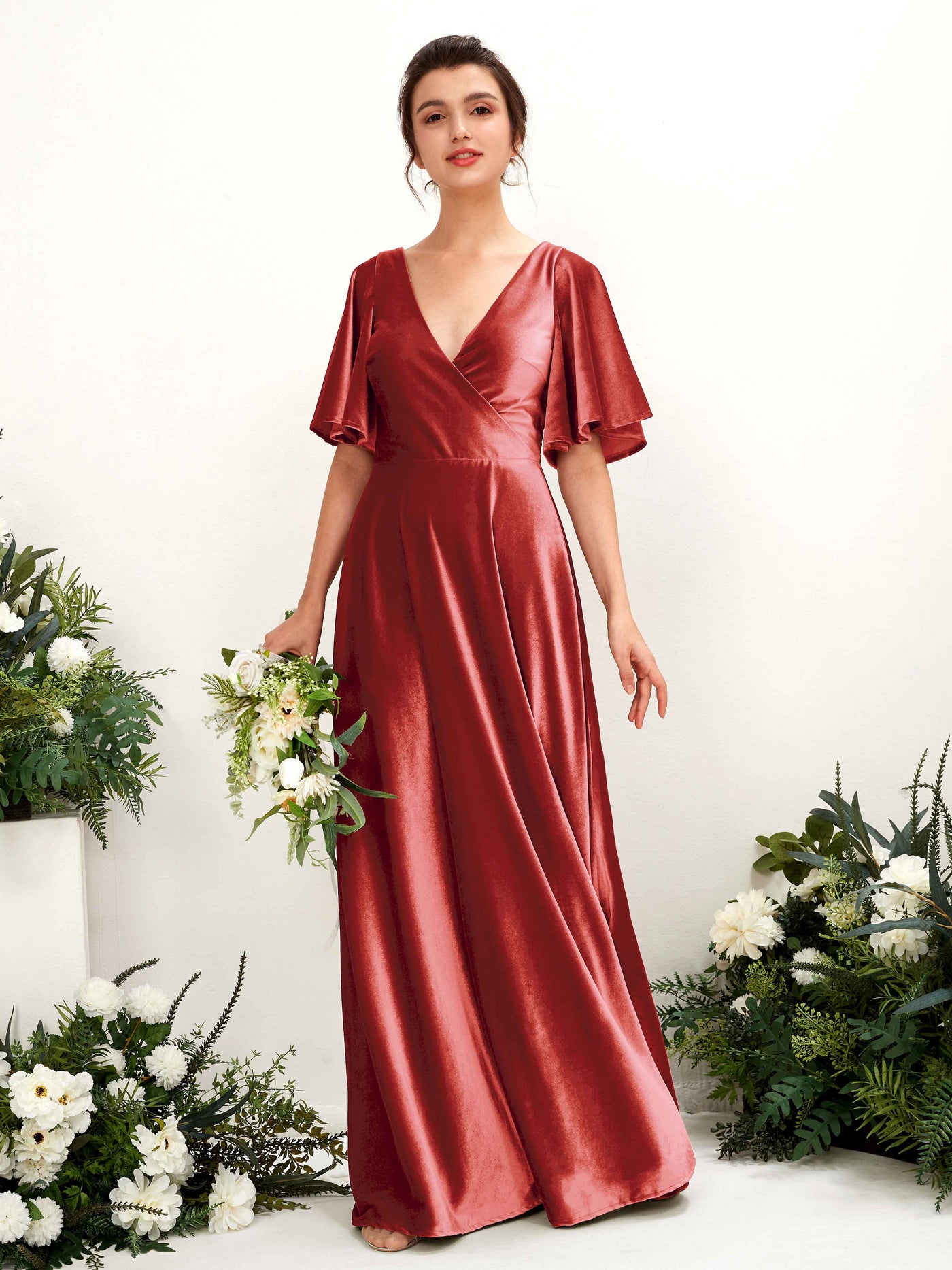 Carlyna Vestido hasta el suelo escote cruzado manga con vuelo terciopelo dama de honor Rosa Polvorienta #color_rosa-polvorienta