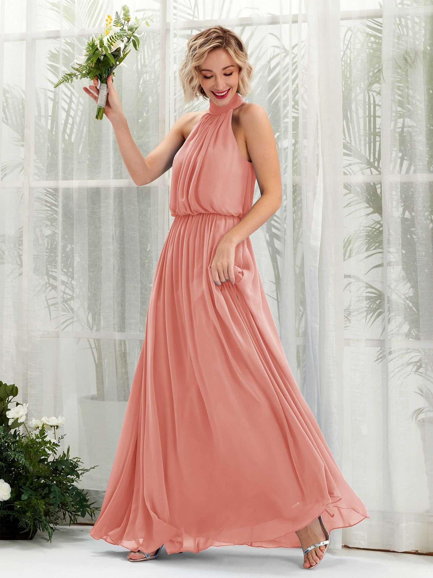 Carlyna Vestido línea A con cuello redondo hasta el suelo de gasa vestidos de dama de honor Rosa Champán #color_rosa-champ-n