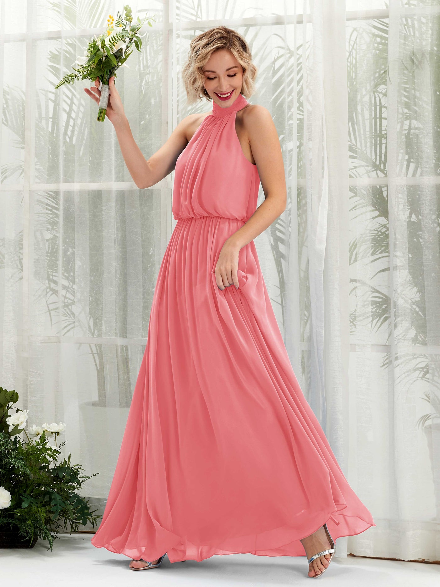 Carlyna Vestido línea A con cuello redondo hasta el suelo de gasa vestidos de dama de honor Rosa Coral #color_rosa-coral