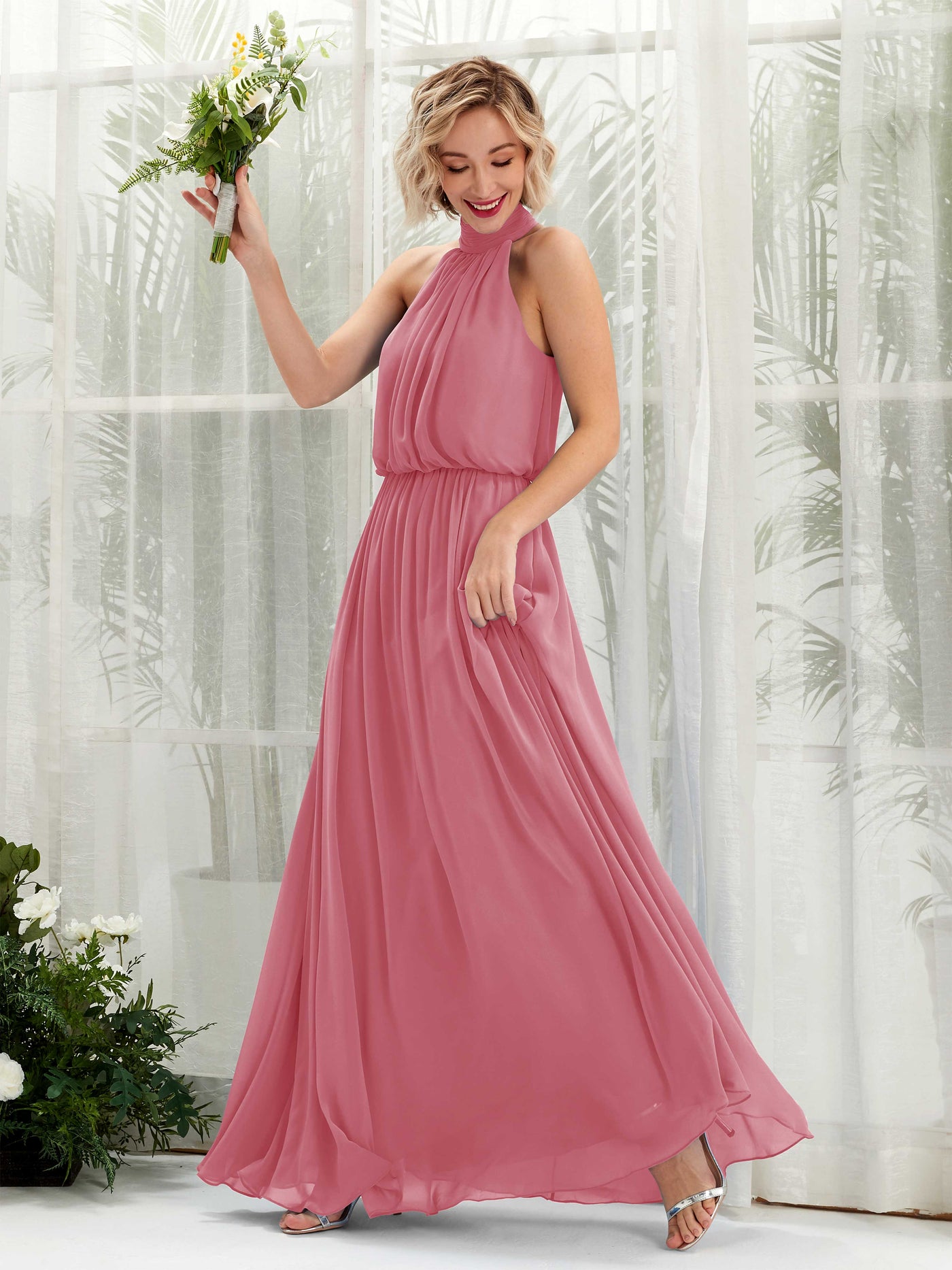 Carlyna Vestido línea A con cuello redondo hasta el suelo de gasa vestidos de dama de honor Rosa Del Desierto #color_rosa-del-desierto