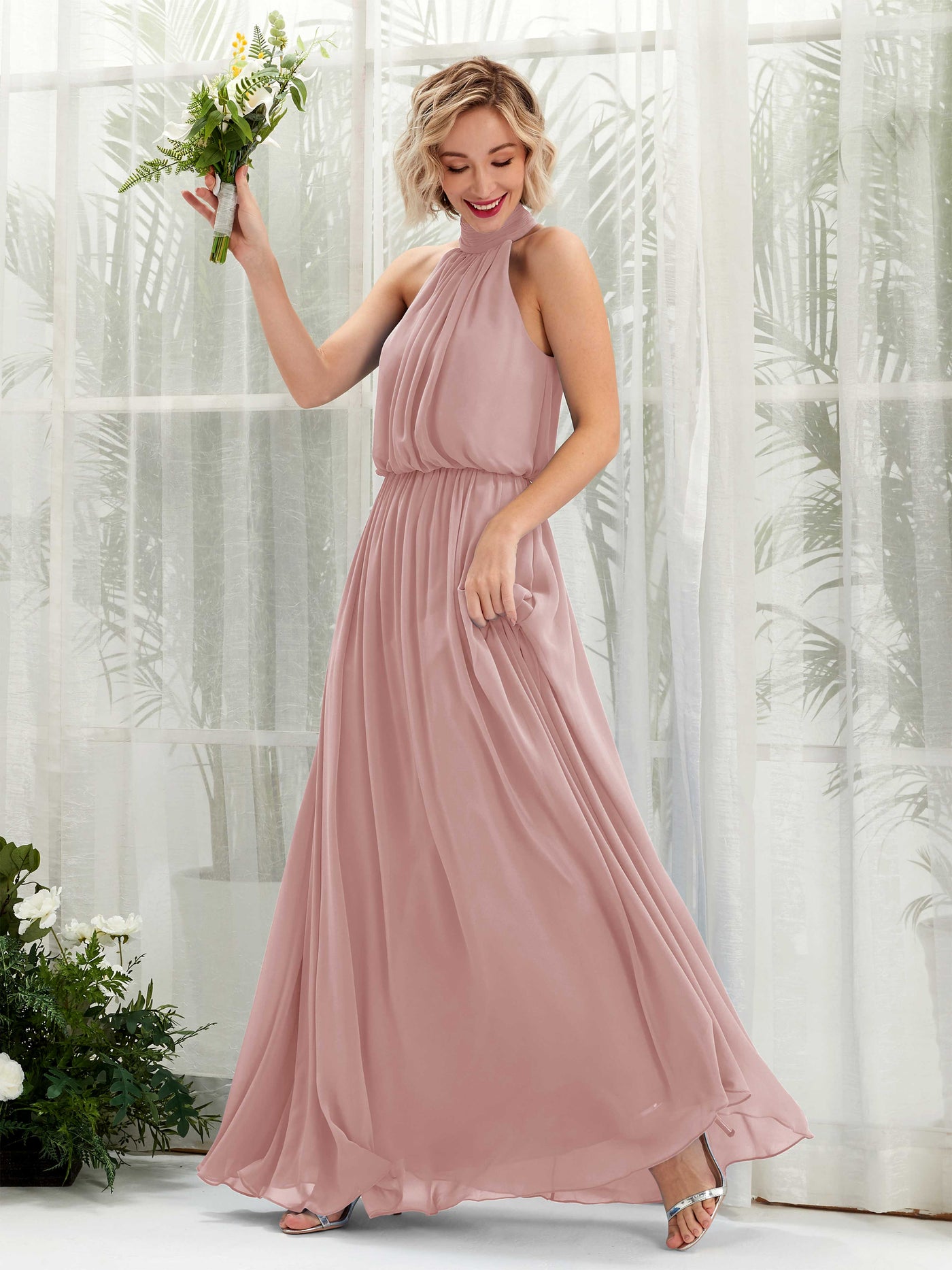 Carlyna Vestido línea A con cuello redondo hasta el suelo de gasa vestidos de dama de honor Rosa Polvorienta #color_rosa-polvorienta