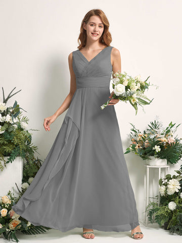 Carlyna Vestido línea A con escote en V hasta el suelo vestido de dama de honor Gris Acero #color_gris-acero